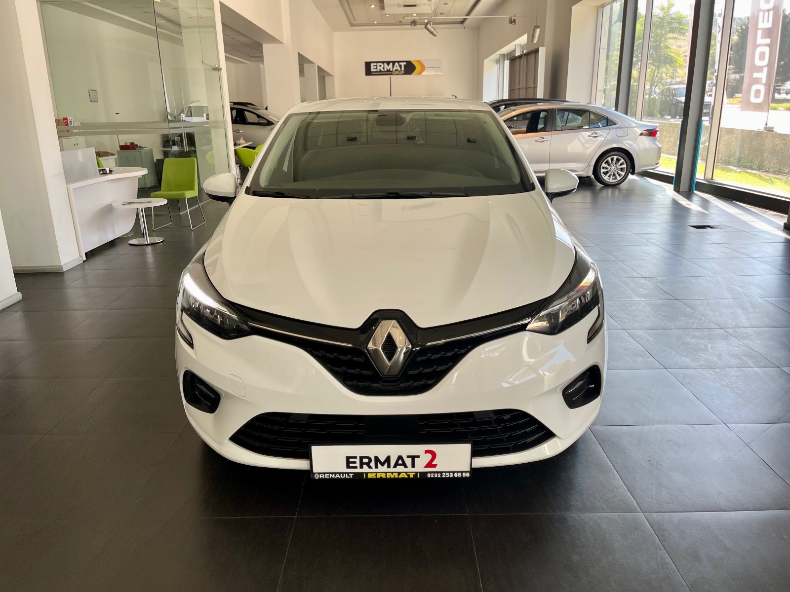 2021 Benzin Otomatik Renault Clio Beyaz Ermat Motorlu Araçlar ve Tarım Ürünleri Sanayi Ticaret A.Ş.