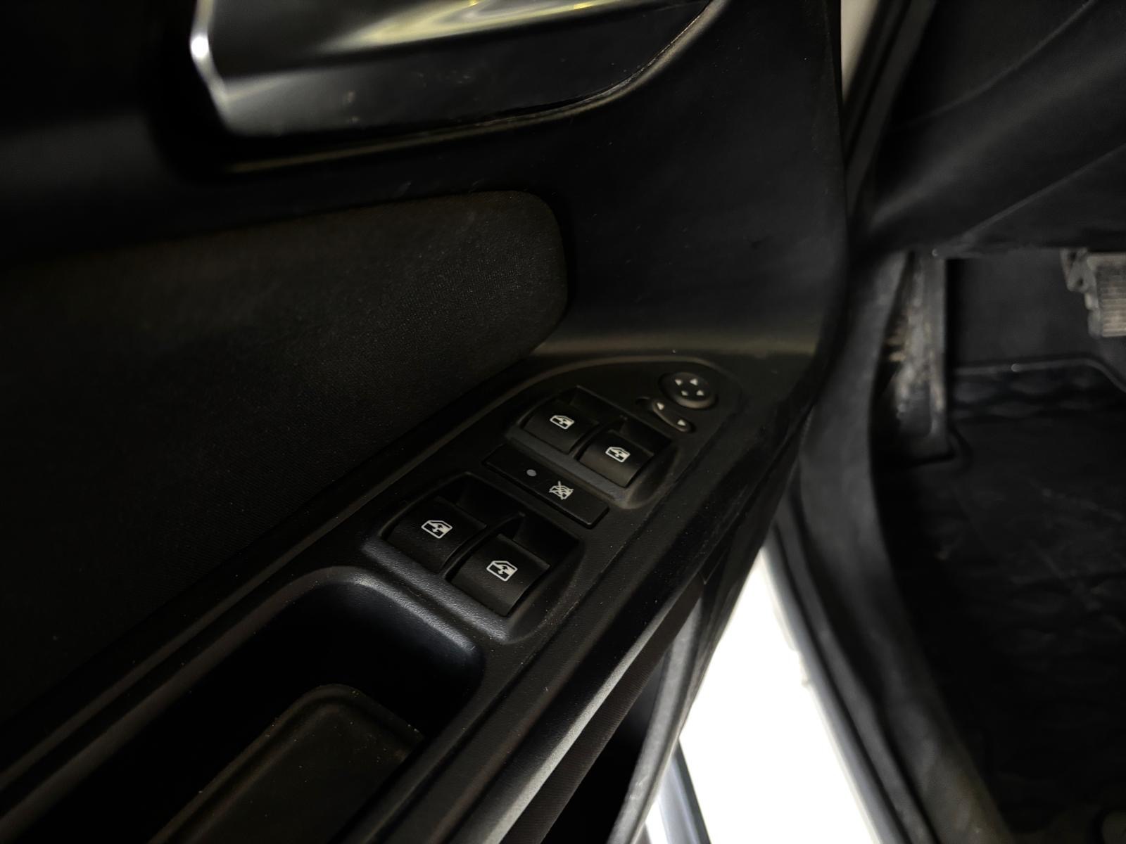 2022 Dizel Otomatik Fiat Egea Cross Beyaz Ermat Motorlu Araçlar ve Tarım Ürünleri Sanayi Ticaret A.Ş.