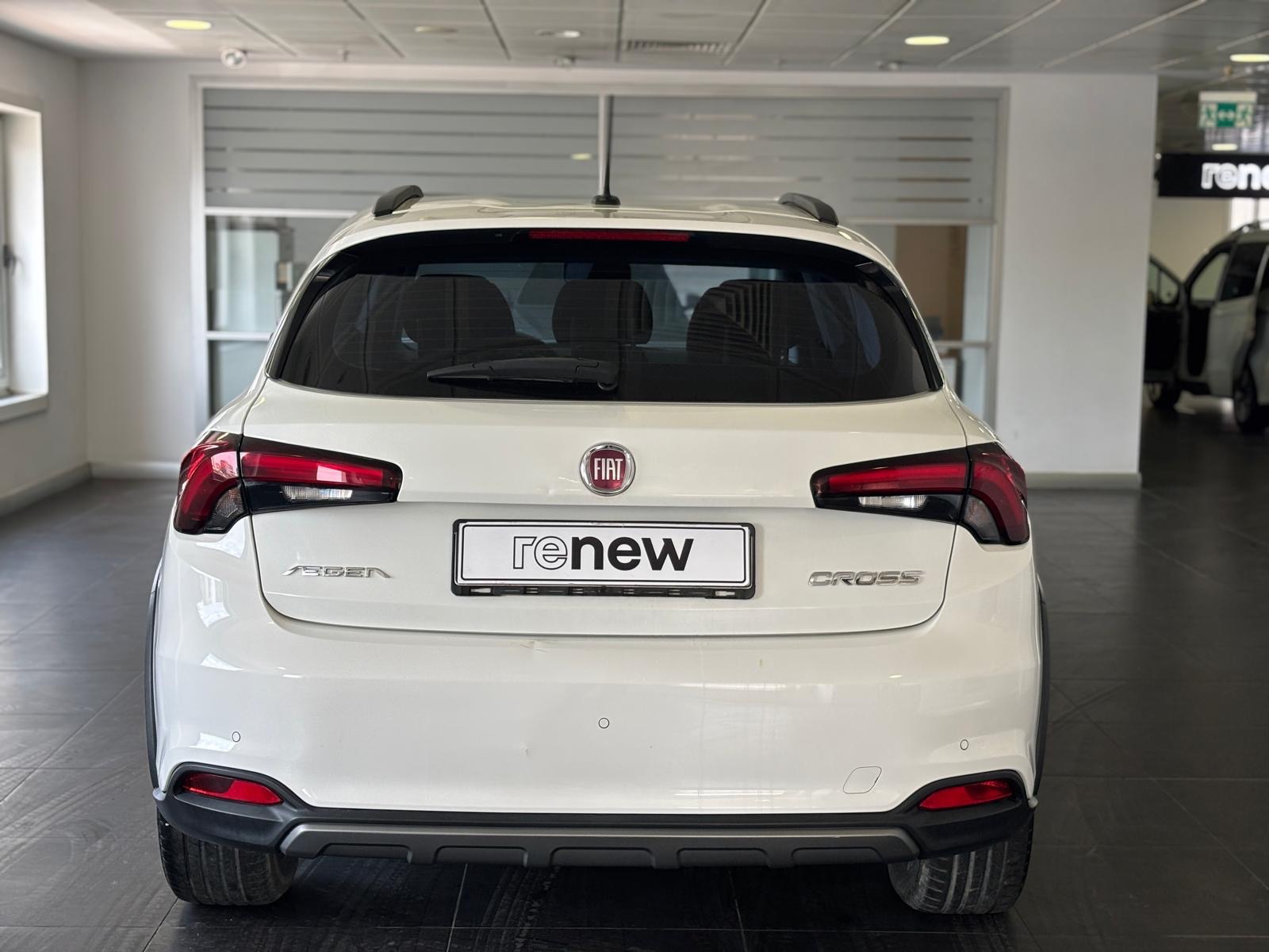 2022 Dizel Otomatik Fiat Egea Cross Beyaz Ermat Motorlu Araçlar ve Tarım Ürünleri Sanayi Ticaret A.Ş.