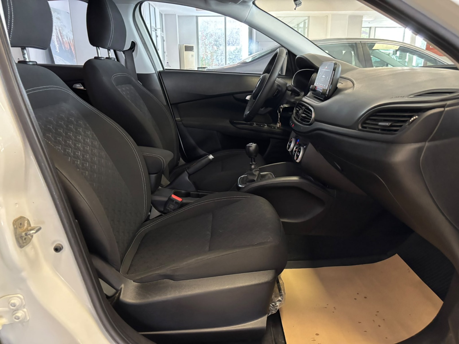 2022 Benzin Manuel Fiat Egea Cross Beyaz Ermat Motorlu Araçlar ve Tarım Ürünleri Sanayi Ticaret A.Ş.