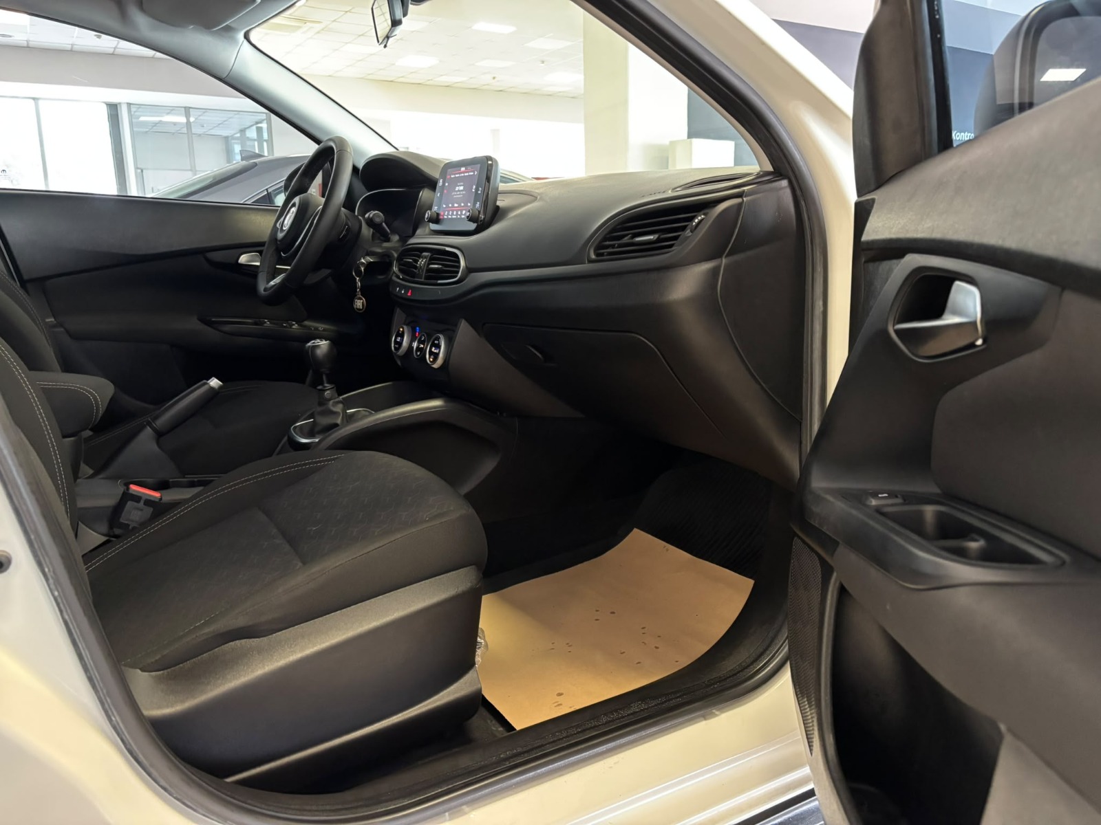2022 Benzin Manuel Fiat Egea Cross Beyaz Ermat Motorlu Araçlar ve Tarım Ürünleri Sanayi Ticaret A.Ş.