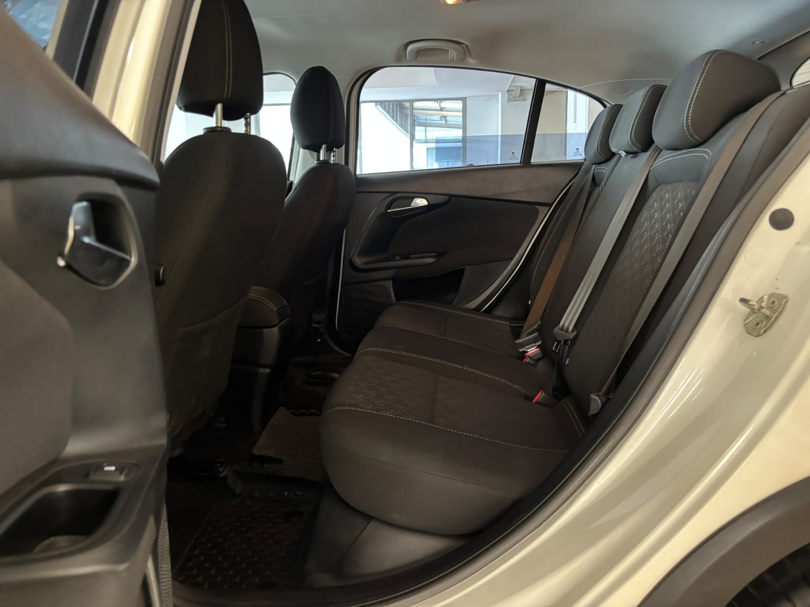 2022 Benzin Manuel Fiat Egea Cross Beyaz Ermat Motorlu Araçlar ve Tarım Ürünleri Sanayi Ticaret A.Ş.