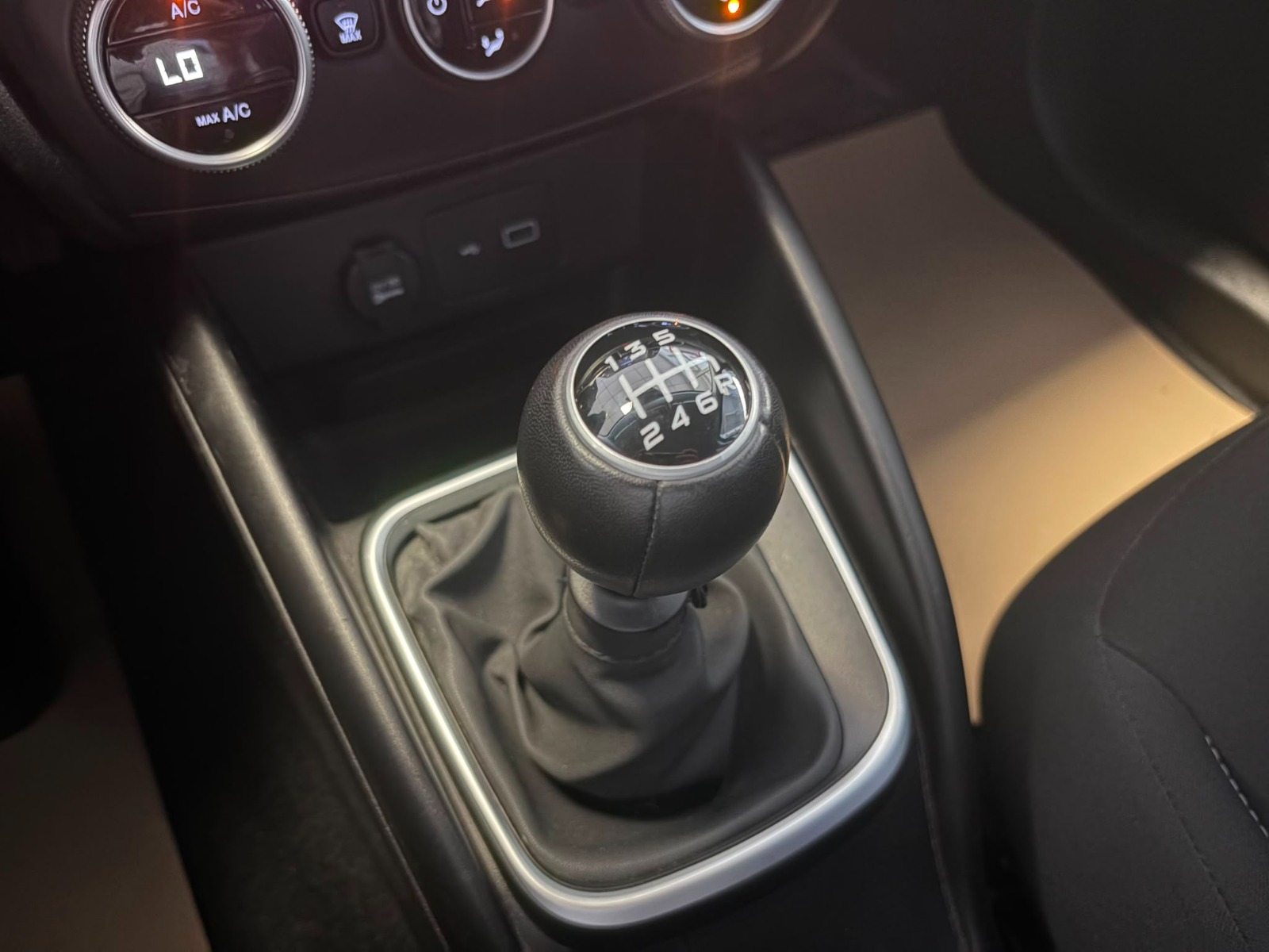 2023 Benzin Manuel Fiat Egea Gri Ermat Motorlu Araçlar ve Tarım Ürünleri Sanayi Ticaret A.Ş.