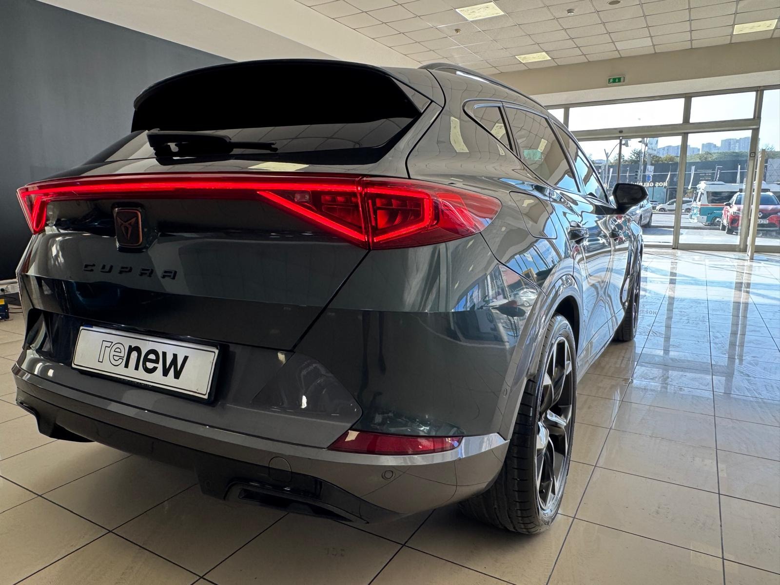 2021 Benzin Otomatik Cupra Formentor Yeşil Ermat Motorlu Araçlar ve Tarım Ürünleri Sanayi Ticaret A.Ş.