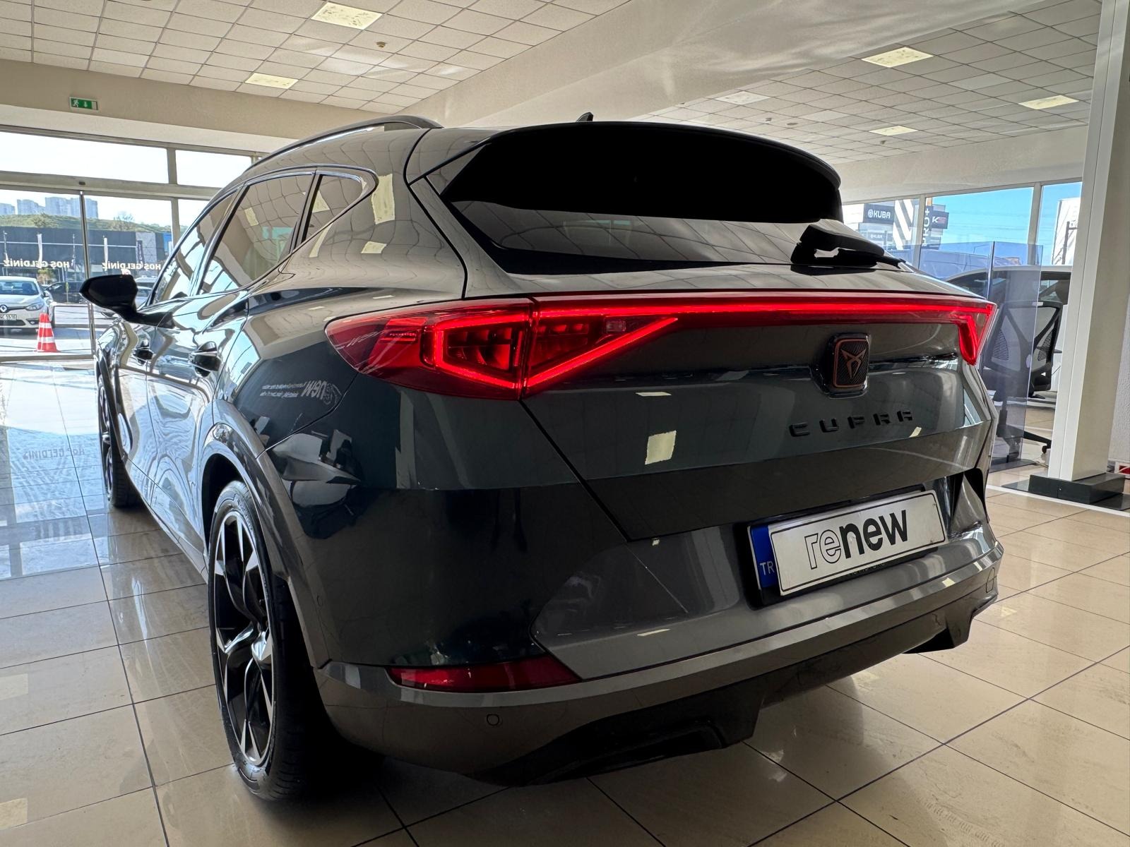 2021 Benzin Otomatik Cupra Formentor Yeşil Ermat Motorlu Araçlar ve Tarım Ürünleri Sanayi Ticaret A.Ş.