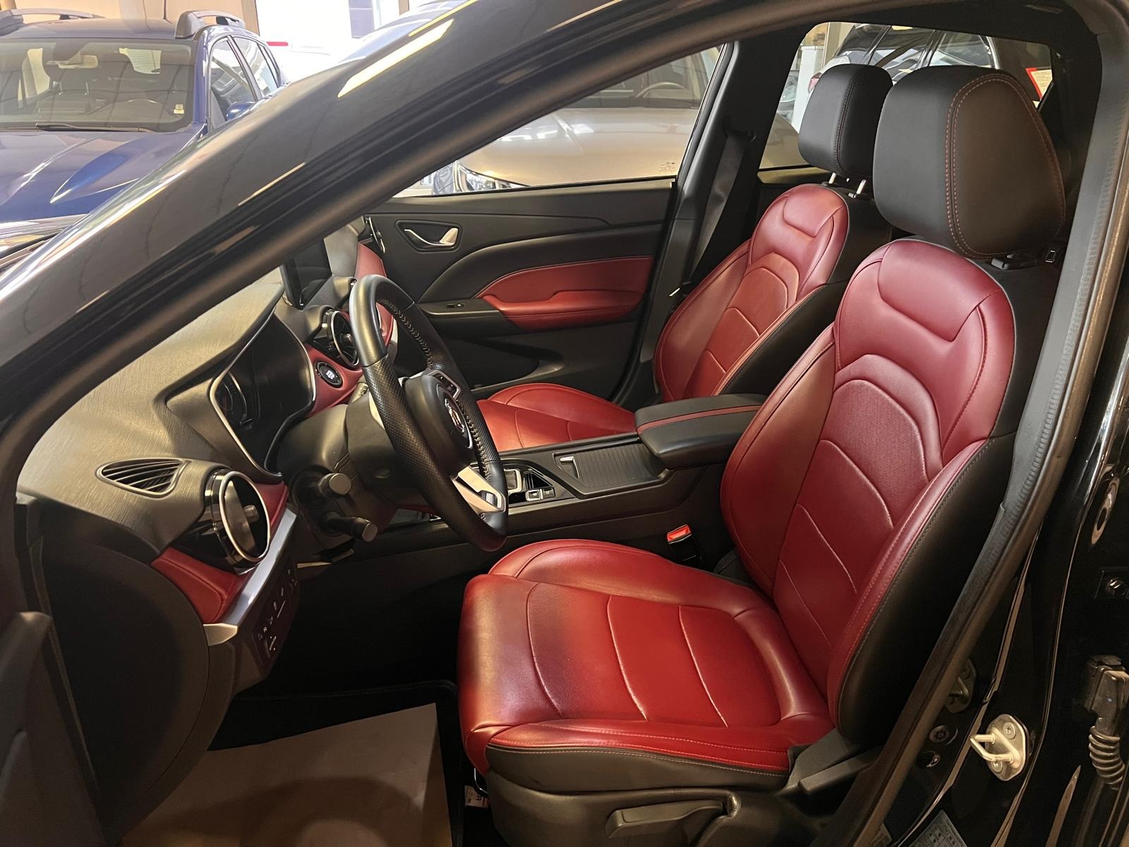 2024 Benzin Otomatik DFSK Fengon 500 Siyah Ermat Motorlu Araçlar ve Tarım Ürünleri Sanayi Ticaret A.Ş.