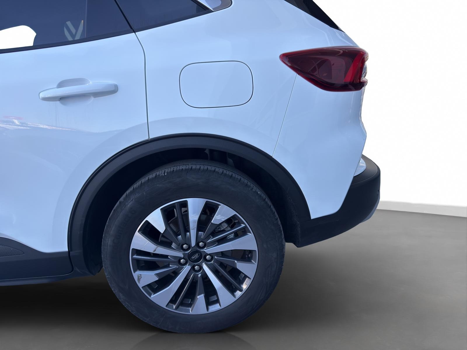 2025 Benzin Otomatik Ford Kuga Beyaz Ermat Motorlu Araçlar ve Tarım Ürünleri Sanayi Ticaret A.Ş.