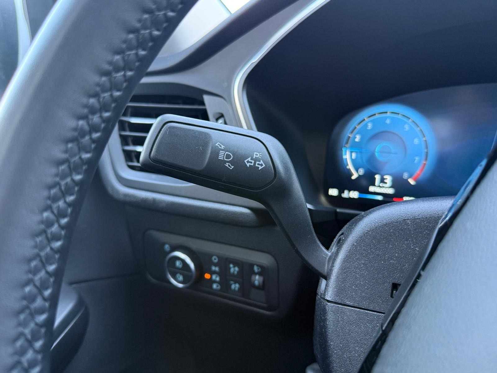 2025 Benzin Otomatik Ford Kuga Beyaz Ermat Motorlu Araçlar ve Tarım Ürünleri Sanayi Ticaret A.Ş.