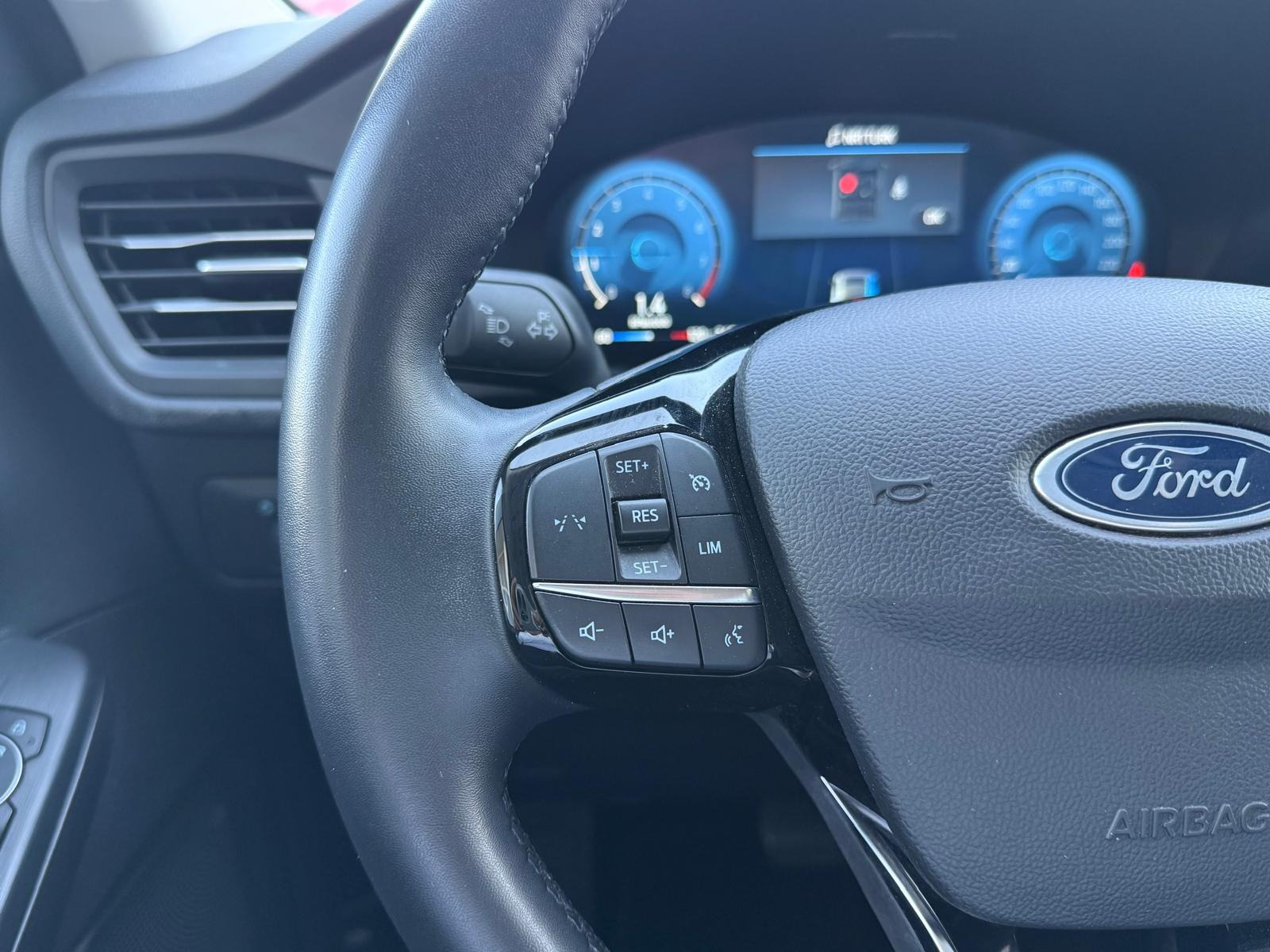 2025 Benzin Otomatik Ford Kuga Beyaz Ermat Motorlu Araçlar ve Tarım Ürünleri Sanayi Ticaret A.Ş.