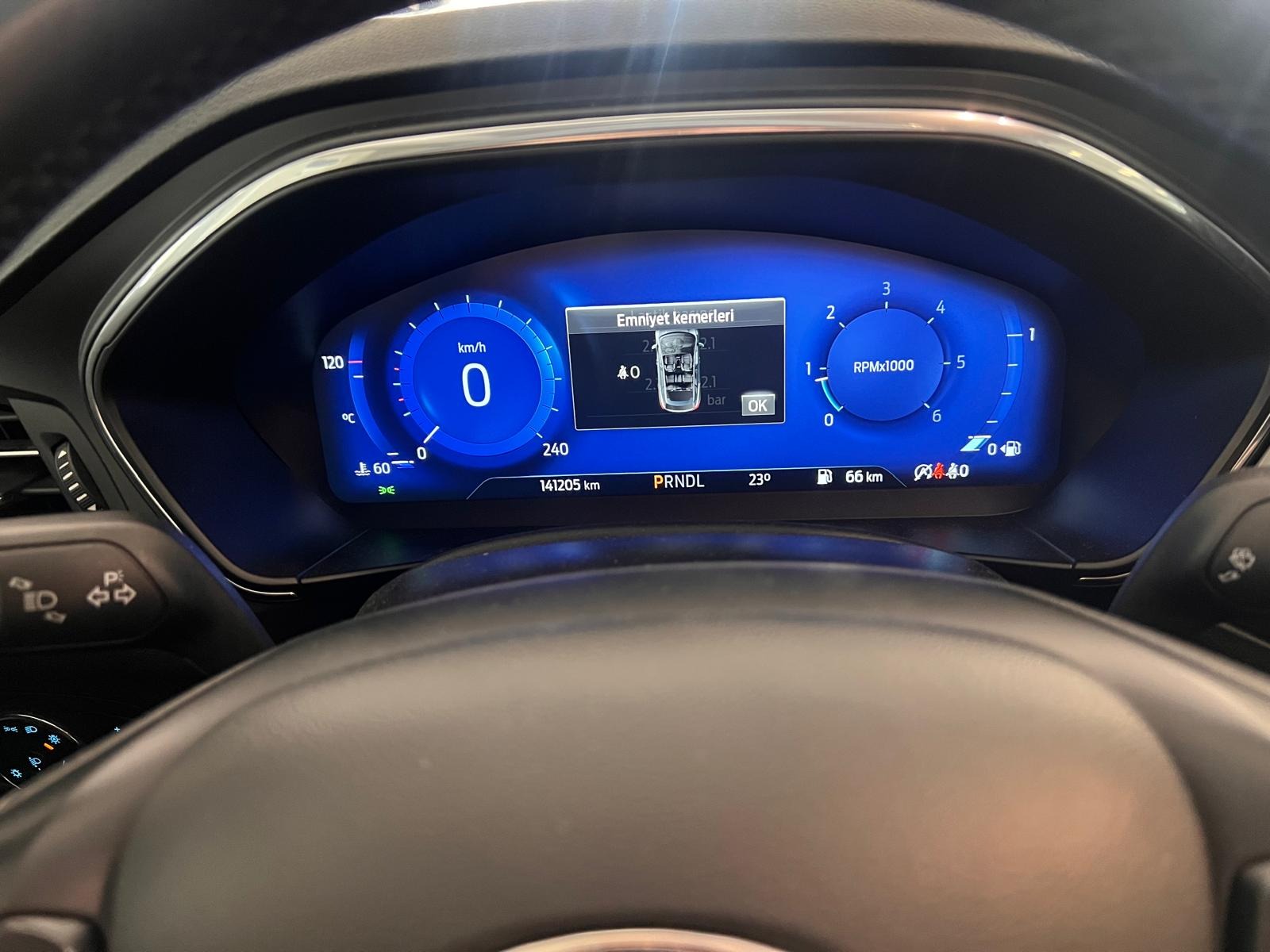 2023 Dizel Otomatik Ford Focus Gri Ermat Motorlu Araçlar ve Tarım Ürünleri Sanayi Ticaret A.Ş.