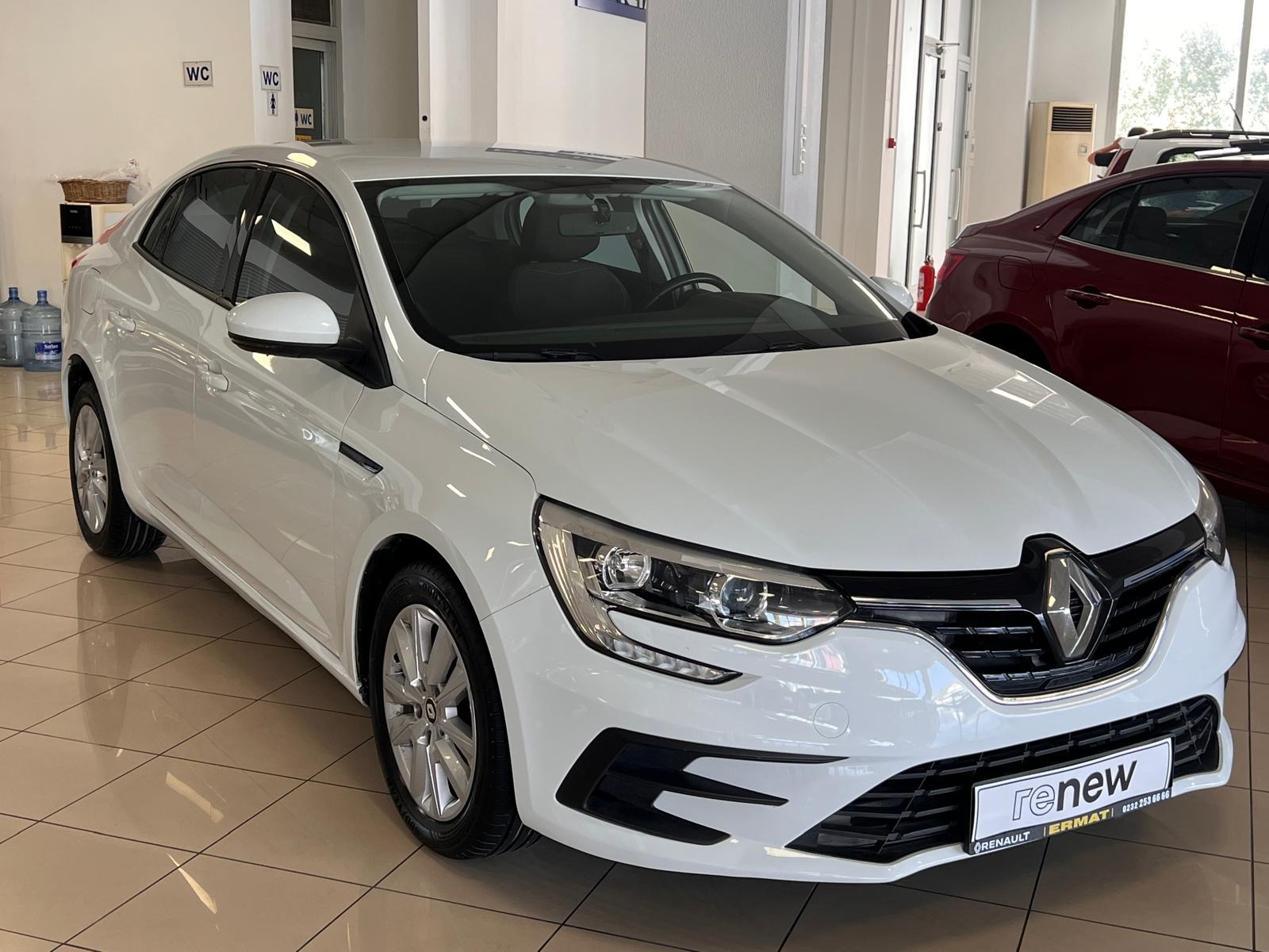 2022 Benzin Manuel Renault Megane Beyaz Ermat Motorlu Araçlar ve Tarım Ürünleri Sanayi Ticaret A.Ş.