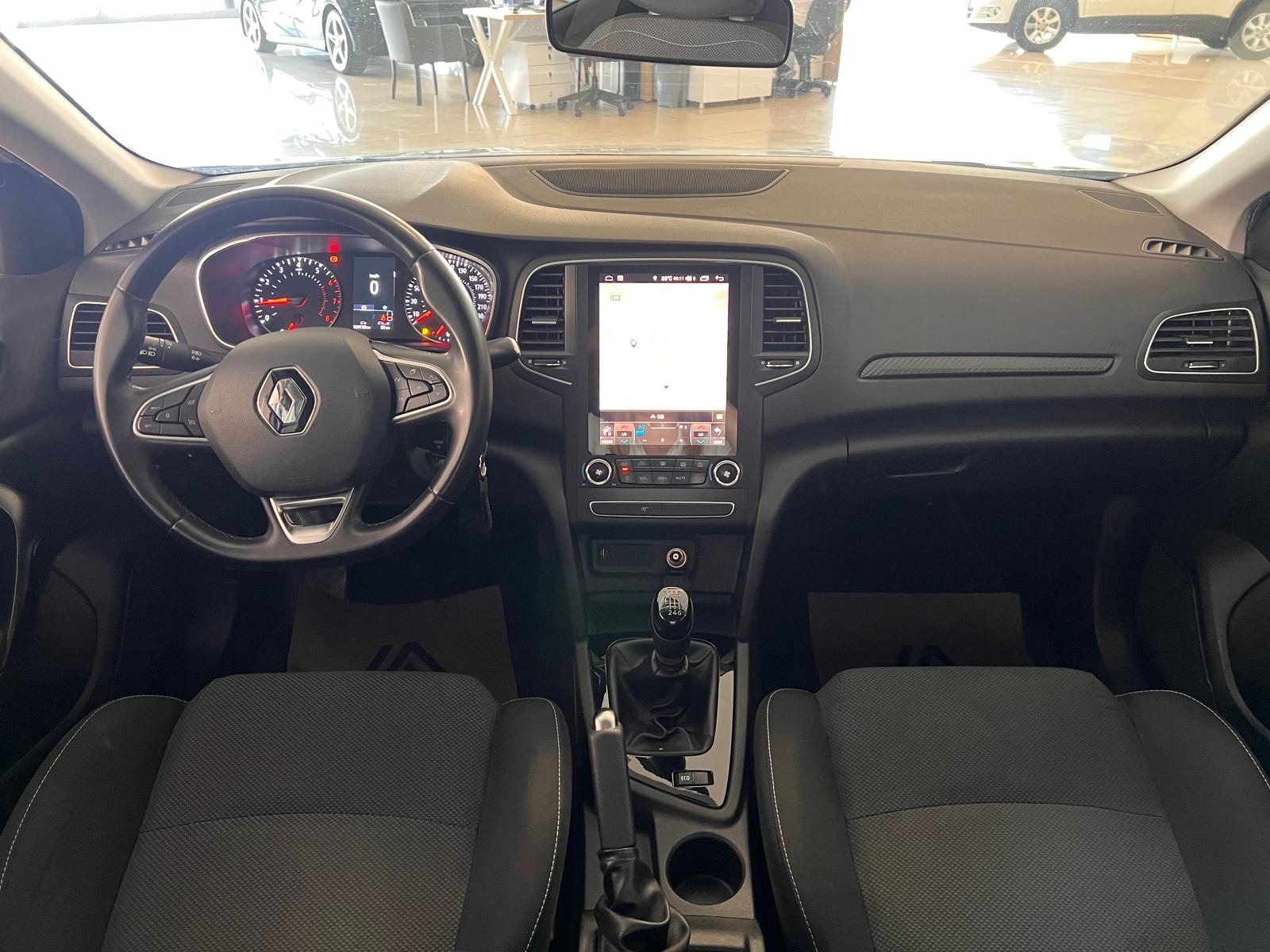 2022 Benzin Manuel Renault Megane Beyaz Ermat Motorlu Araçlar ve Tarım Ürünleri Sanayi Ticaret A.Ş.