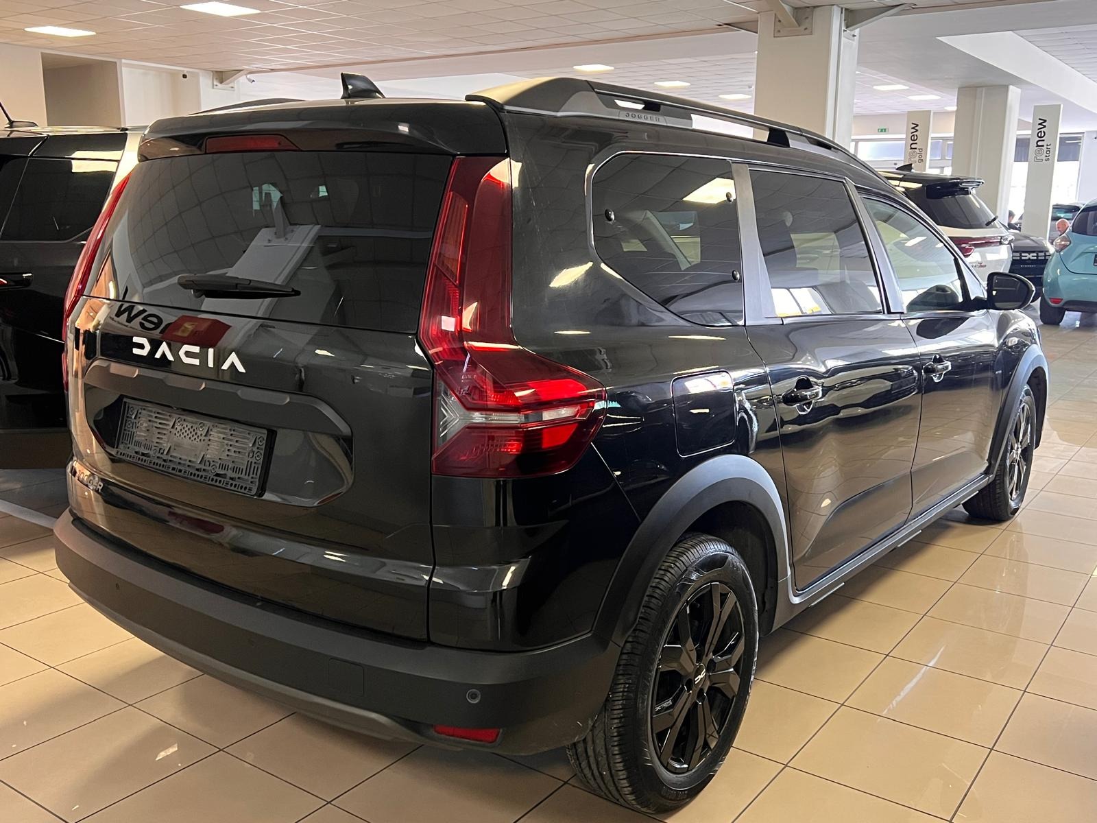 2023 Benzin + LPG Manuel Dacia Jogger Siyah Ermat Motorlu Araçlar ve Tarım Ürünleri Sanayi Ticaret A.Ş.