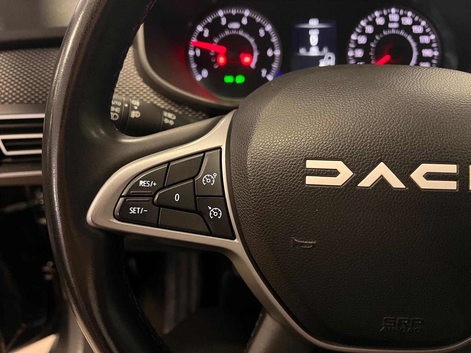 2023 Benzin + LPG Manuel Dacia Jogger Siyah Ermat Motorlu Araçlar ve Tarım Ürünleri Sanayi Ticaret A.Ş.