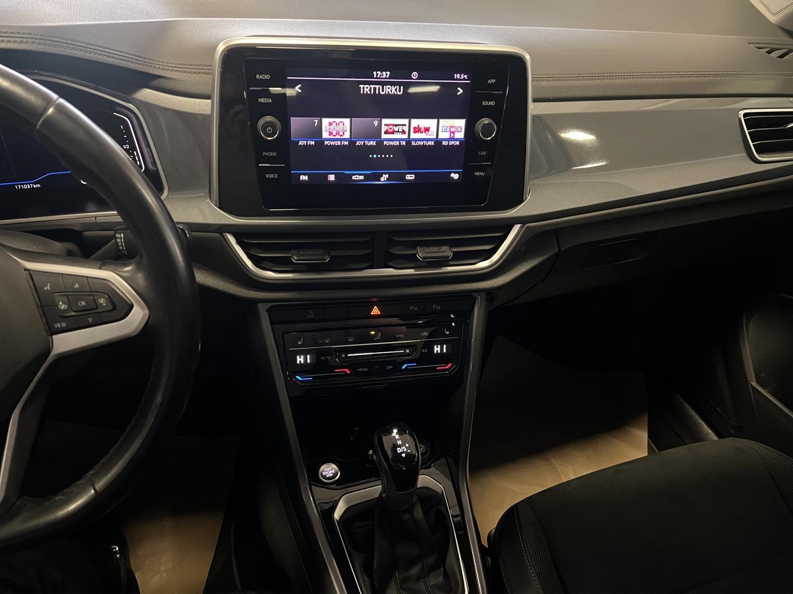 2022 Benzin Otomatik Volkswagen T-Roc Mavi Ermat Motorlu Araçlar ve Tarım Ürünleri Sanayi Ticaret A.Ş.