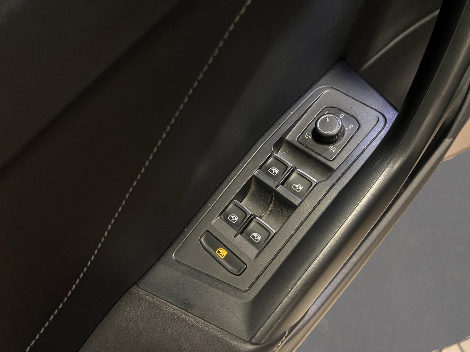 2022 Benzin Otomatik Volkswagen T-Roc Mavi Ermat Motorlu Araçlar ve Tarım Ürünleri Sanayi Ticaret A.Ş.