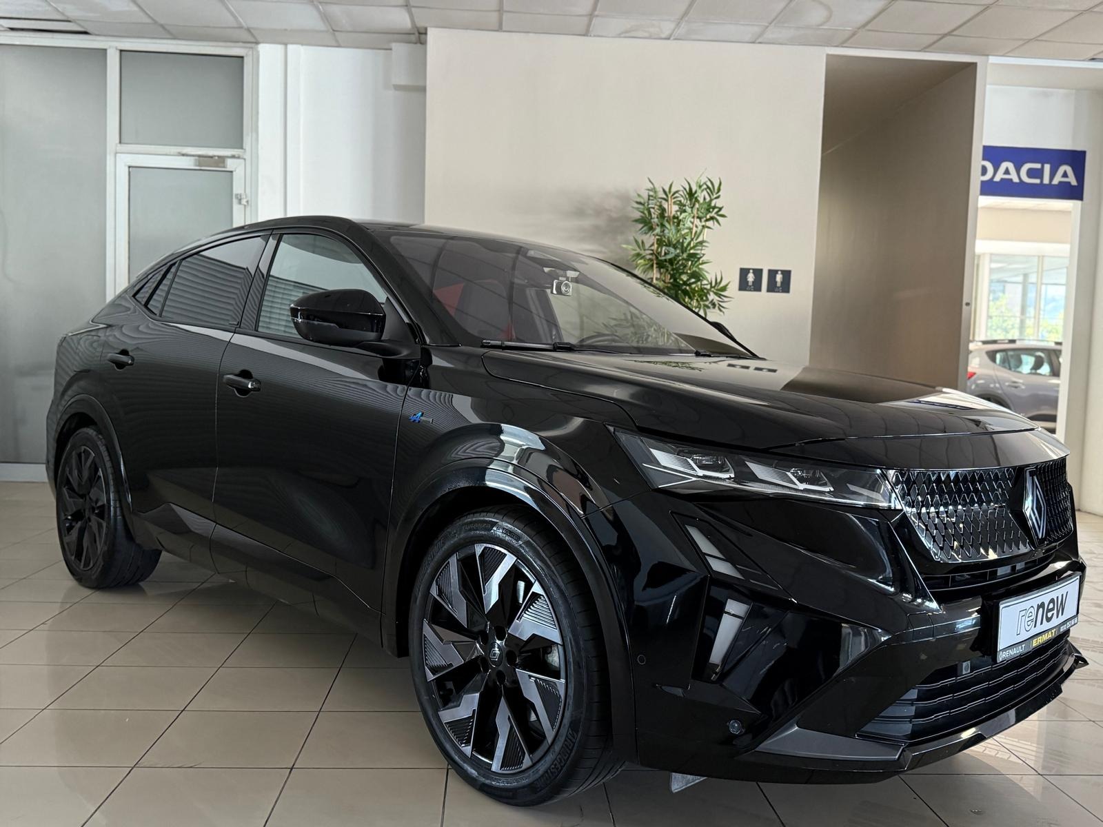 2024 Hybrid Otomatik Renault Rafale Siyah Ermat Motorlu Araçlar ve Tarım Ürünleri Sanayi Ticaret A.Ş.