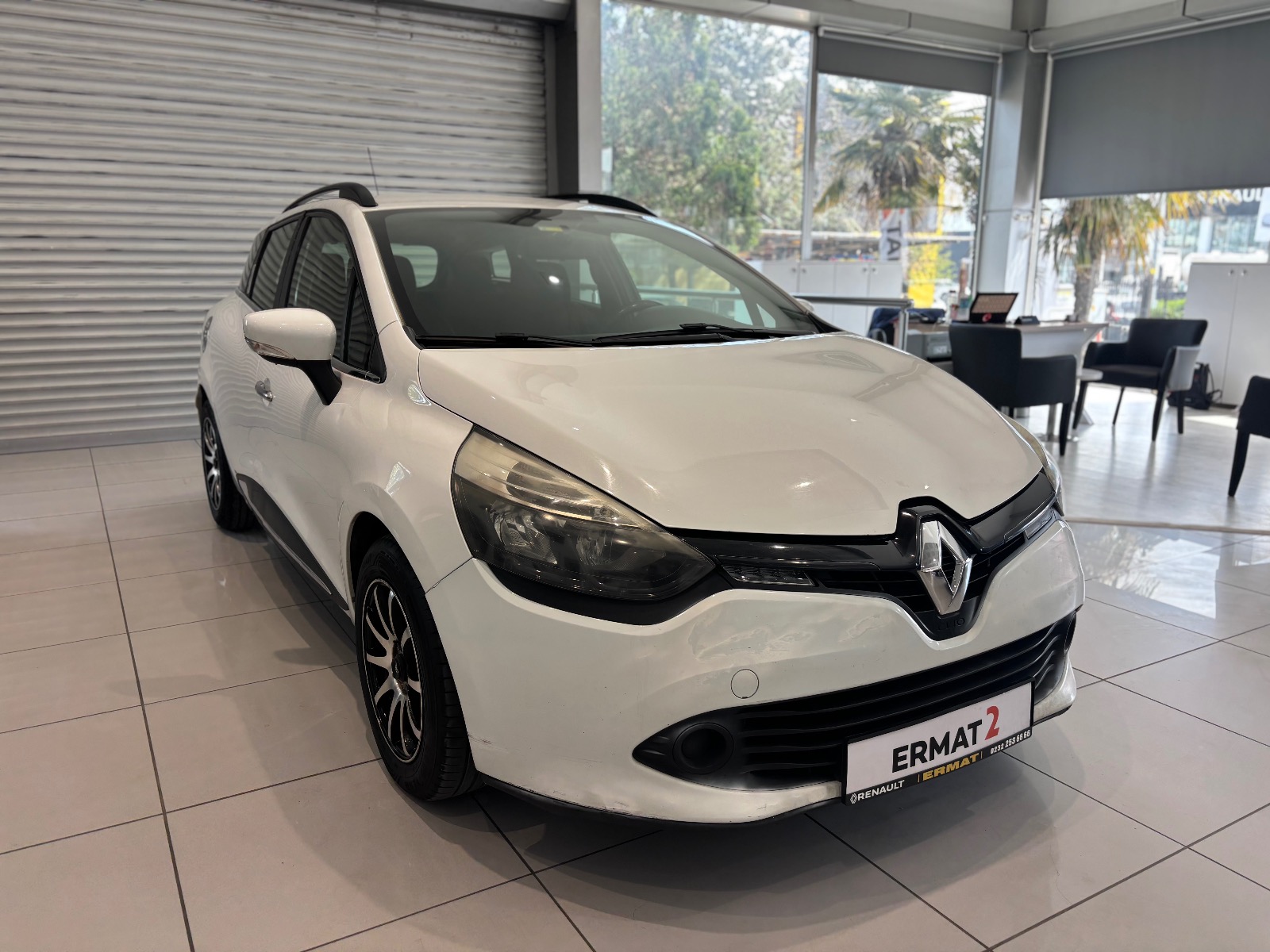 2015 Dizel Manuel Renault Clio Beyaz Ermat Motorlu Araçlar ve Tarım Ürünleri Sanayi Ticaret A.Ş.