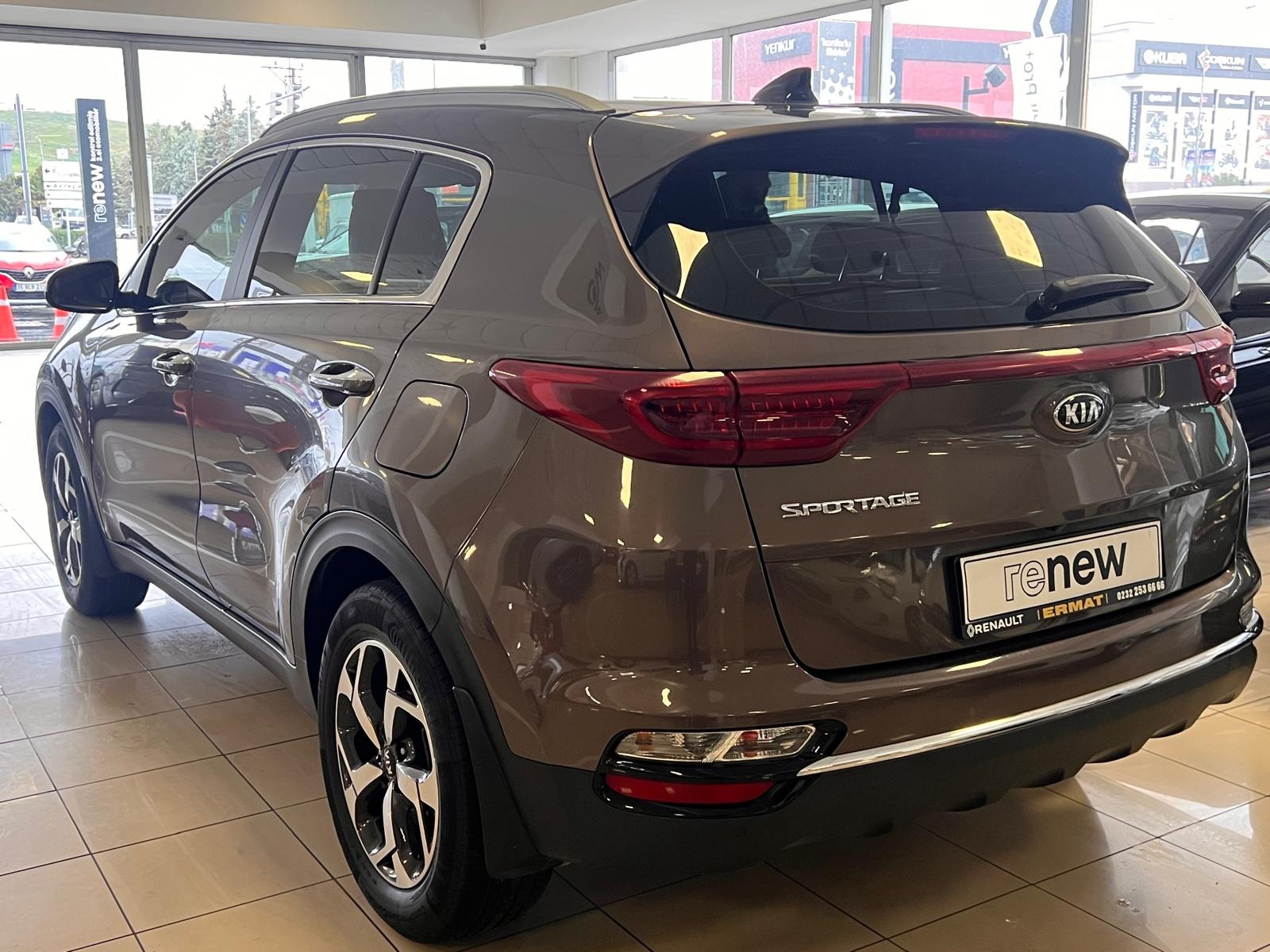 2021 Dizel Otomatik Kia Sportage Kahverengi Ermat Motorlu Araçlar ve Tarım Ürünleri Sanayi Ticaret A.Ş.