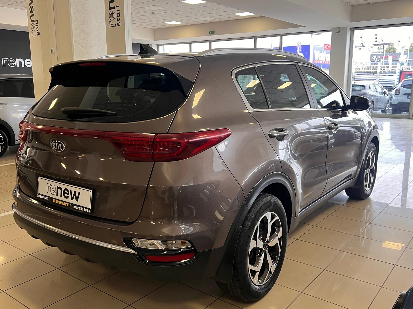 2021 Dizel Otomatik Kia Sportage Kahverengi Ermat Motorlu Araçlar ve Tarım Ürünleri Sanayi Ticaret A.Ş.