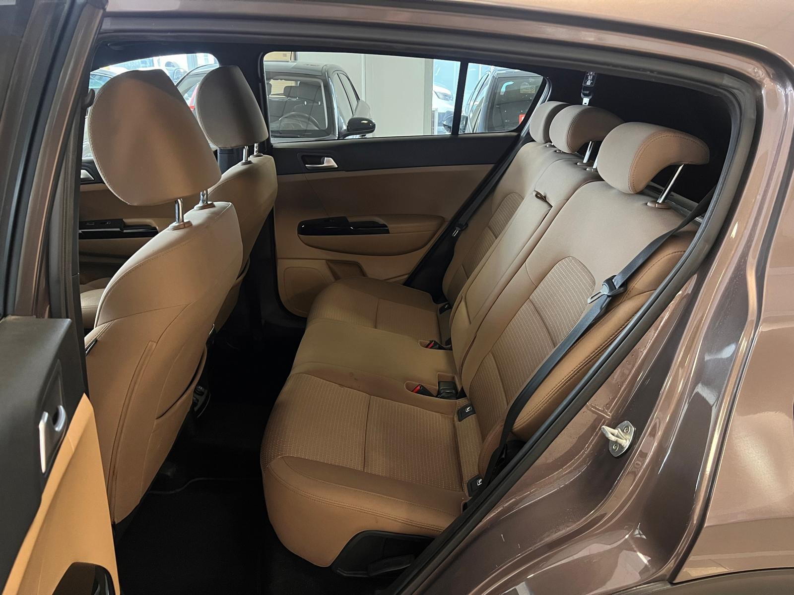 2021 Dizel Otomatik Kia Sportage Kahverengi Ermat Motorlu Araçlar ve Tarım Ürünleri Sanayi Ticaret A.Ş.