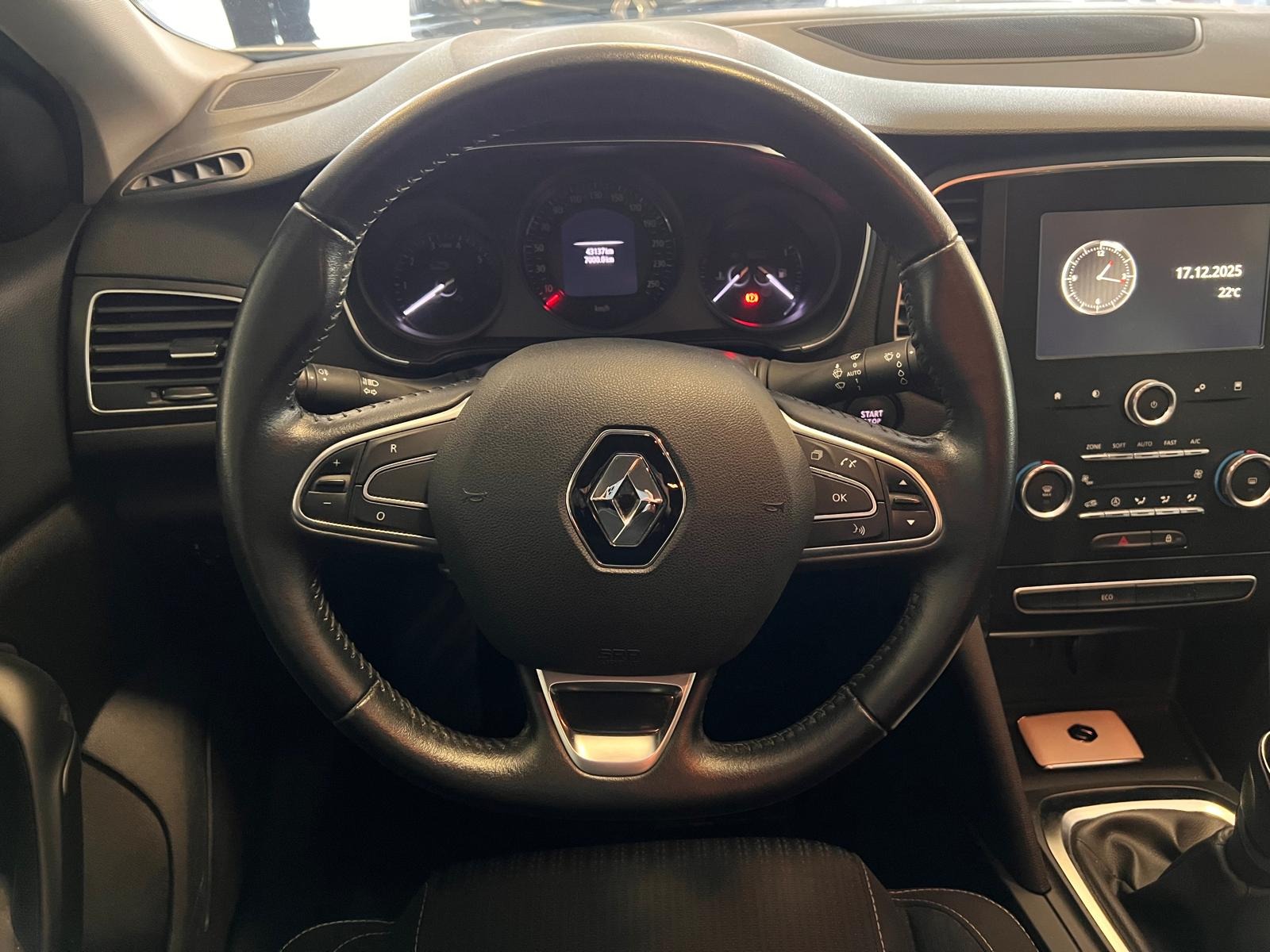 2019 Benzin Manuel Renault Megane Beyaz Ermat Motorlu Araçlar ve Tarım Ürünleri Sanayi Ticaret A.Ş.