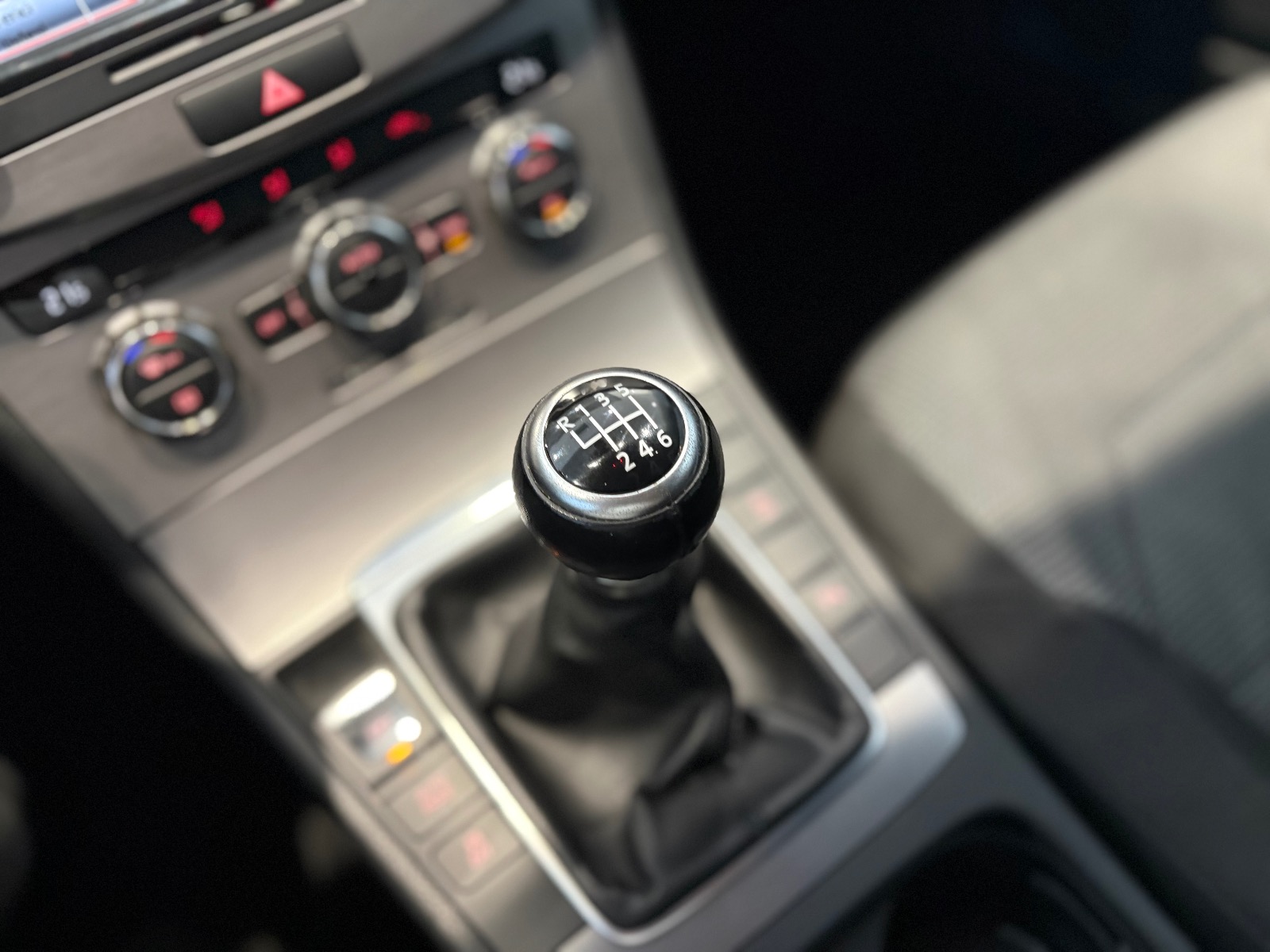 2012 Benzin Manuel Volkswagen Passat Gri Ermat Motorlu Araçlar ve Tarım Ürünleri Sanayi Ticaret A.Ş.