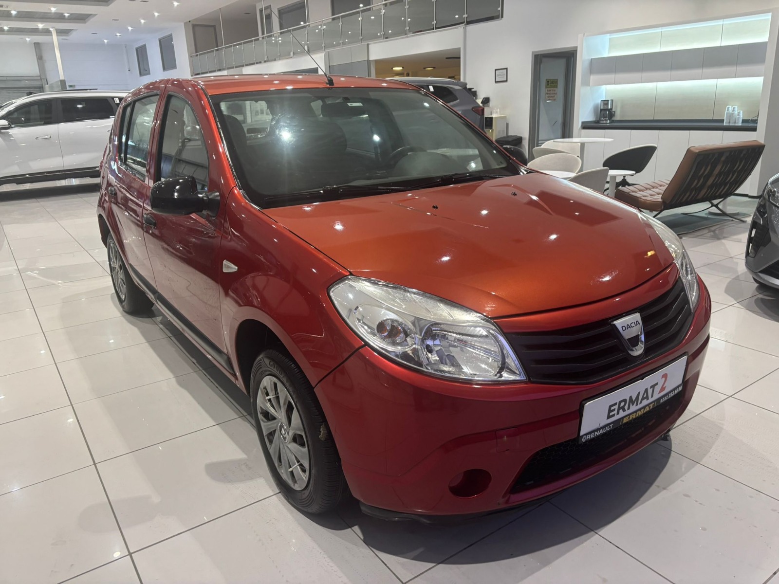 2009 Benzin Manuel Dacia Sandero Kırmızı Ermat Motorlu Araçlar ve Tarım Ürünleri Sanayi Ticaret A.Ş.