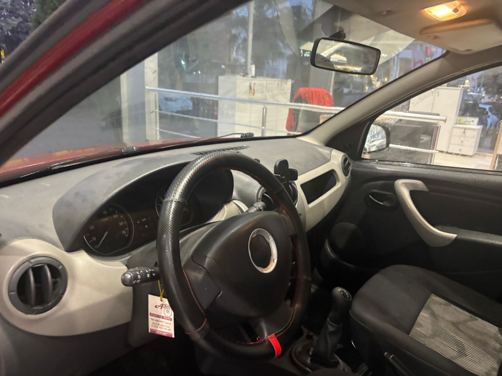 2009 Benzin Manuel Dacia Sandero Kırmızı Ermat Motorlu Araçlar ve Tarım Ürünleri Sanayi Ticaret A.Ş.