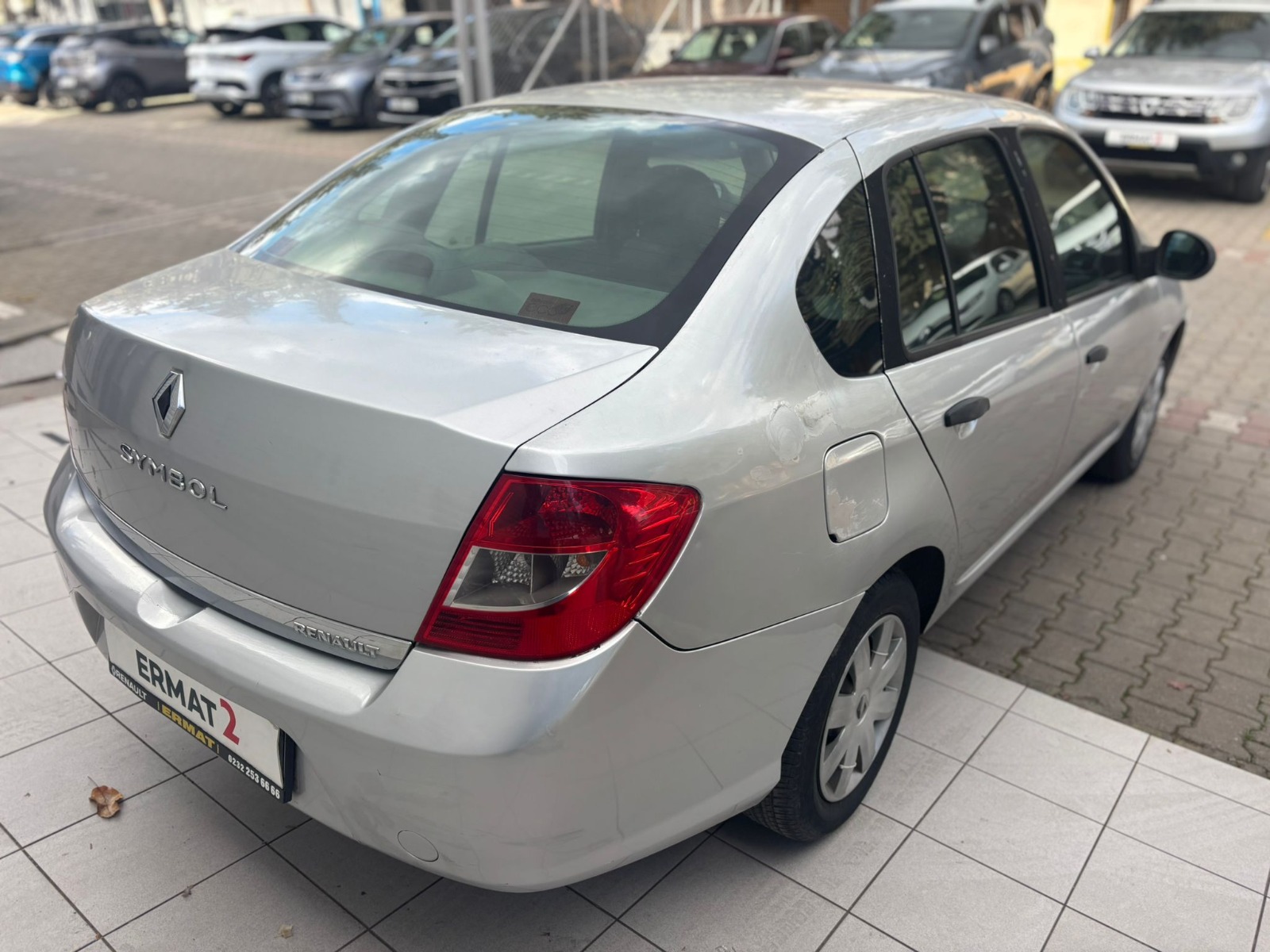 2010 Dizel Manuel Renault Symbol Gri Ermat Motorlu Araçlar ve Tarım Ürünleri Sanayi Ticaret A.Ş.