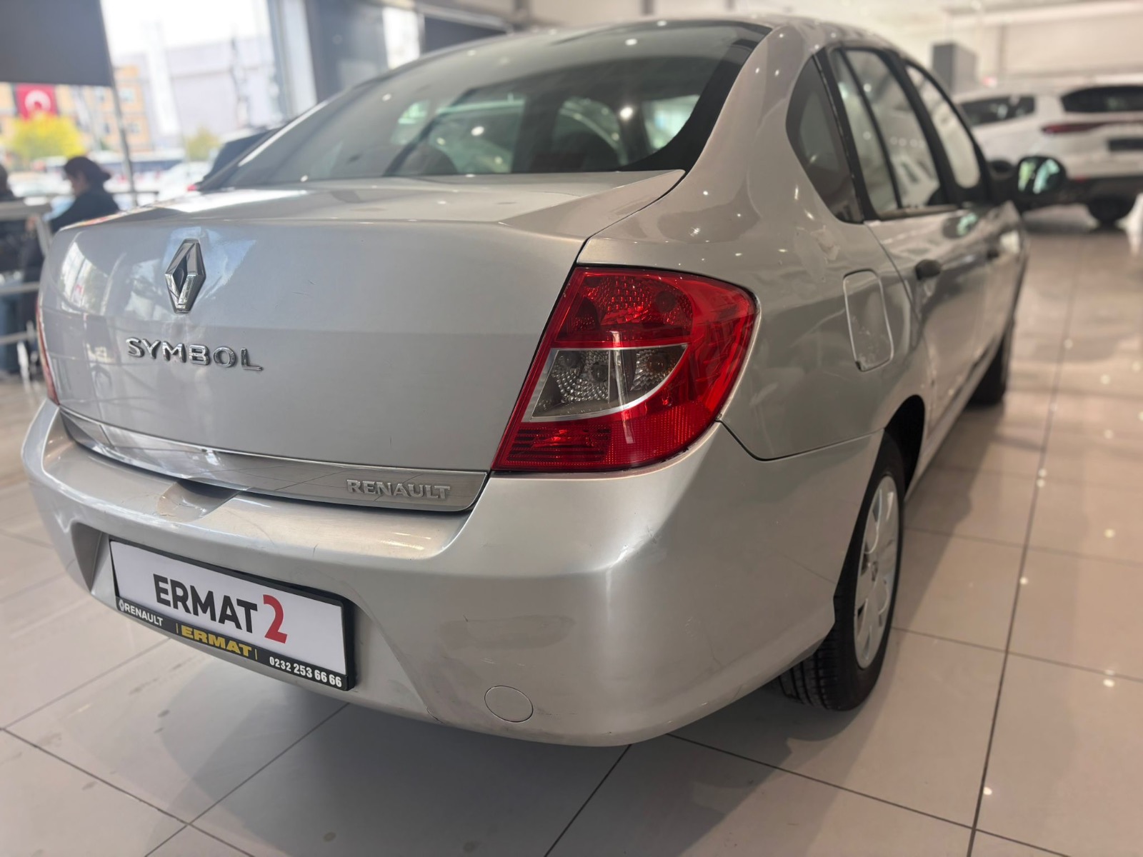2010 Dizel Manuel Renault Symbol Gri Ermat Motorlu Araçlar ve Tarım Ürünleri Sanayi Ticaret A.Ş.