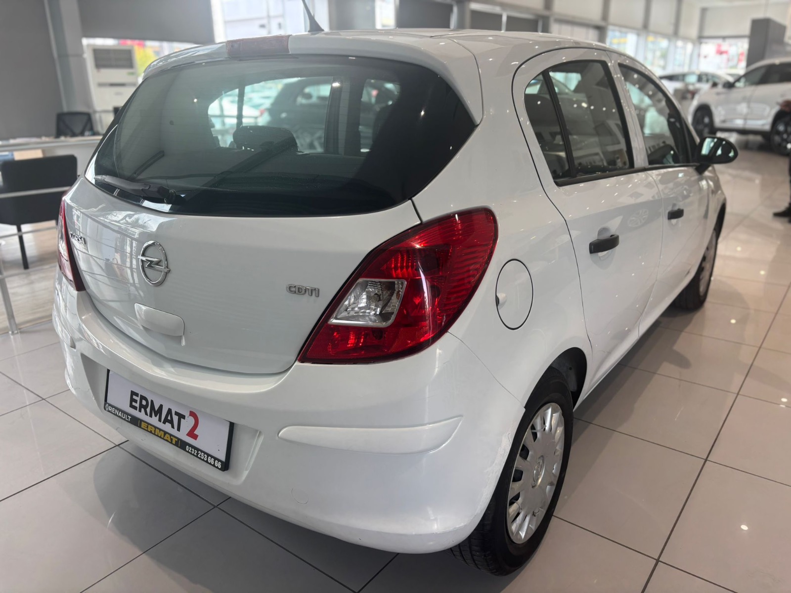 2012 Dizel Manuel Opel Corsa Beyaz Ermat Motorlu Araçlar ve Tarım Ürünleri Sanayi Ticaret A.Ş.