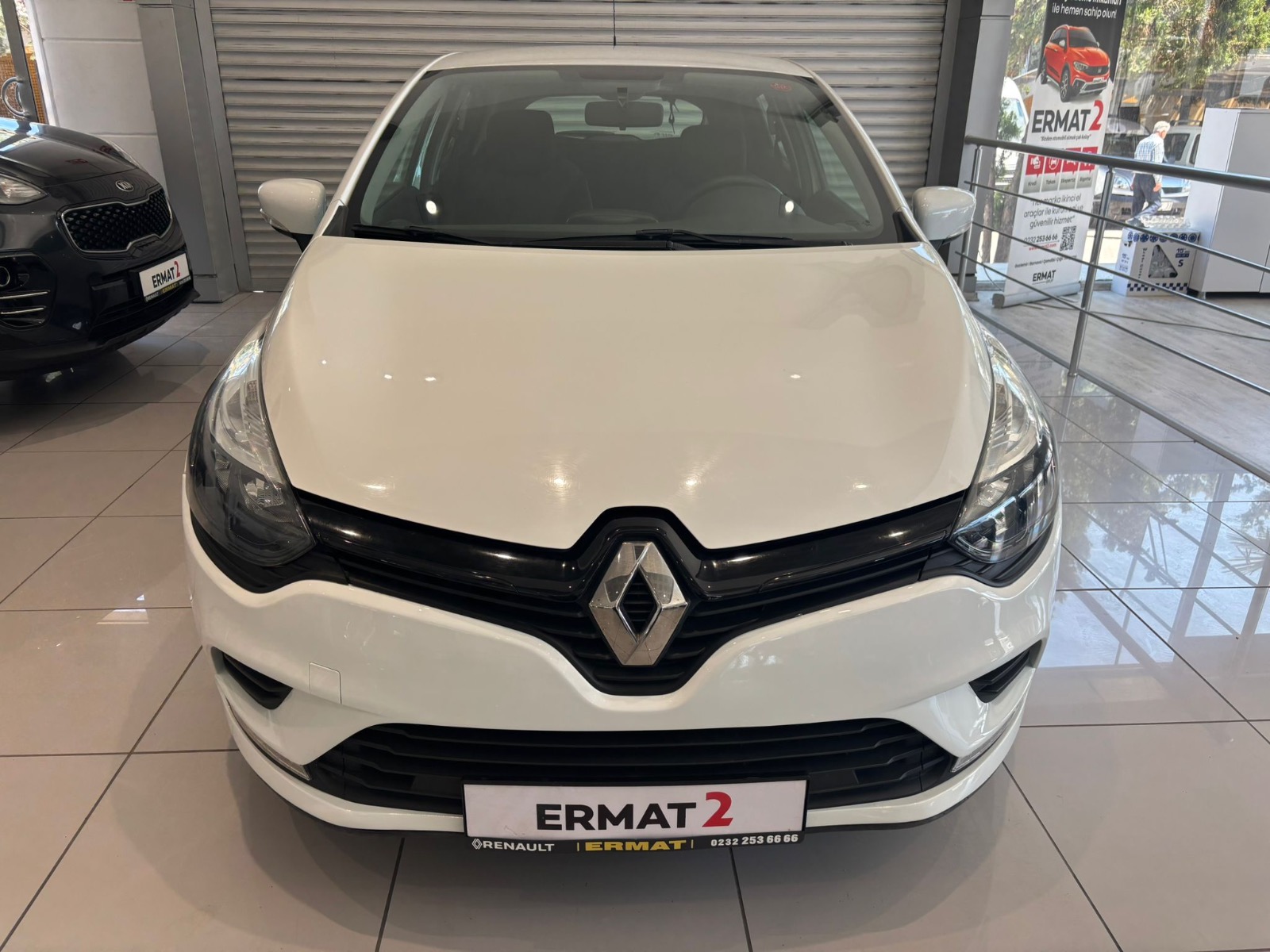 2019 Benzin Manuel Renault Clio Beyaz Ermat Motorlu Araçlar ve Tarım Ürünleri Sanayi Ticaret A.Ş.