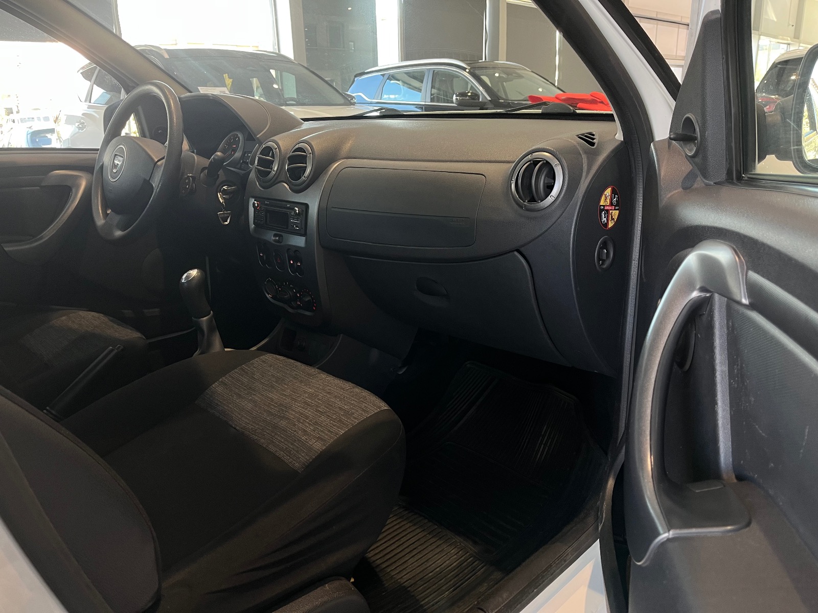 2013 Dizel Manuel Dacia Duster Beyaz Ermat Motorlu Araçlar ve Tarım Ürünleri Sanayi Ticaret A.Ş.