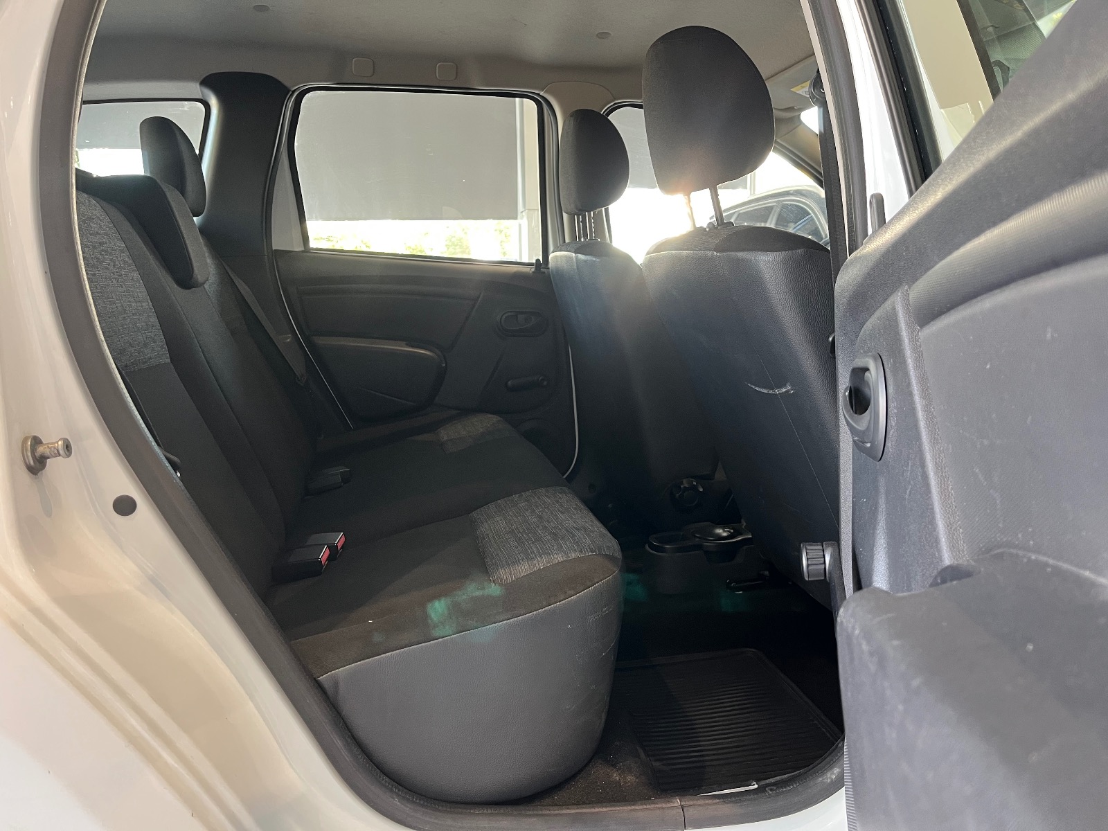 2013 Dizel Manuel Dacia Duster Beyaz Ermat Motorlu Araçlar ve Tarım Ürünleri Sanayi Ticaret A.Ş.