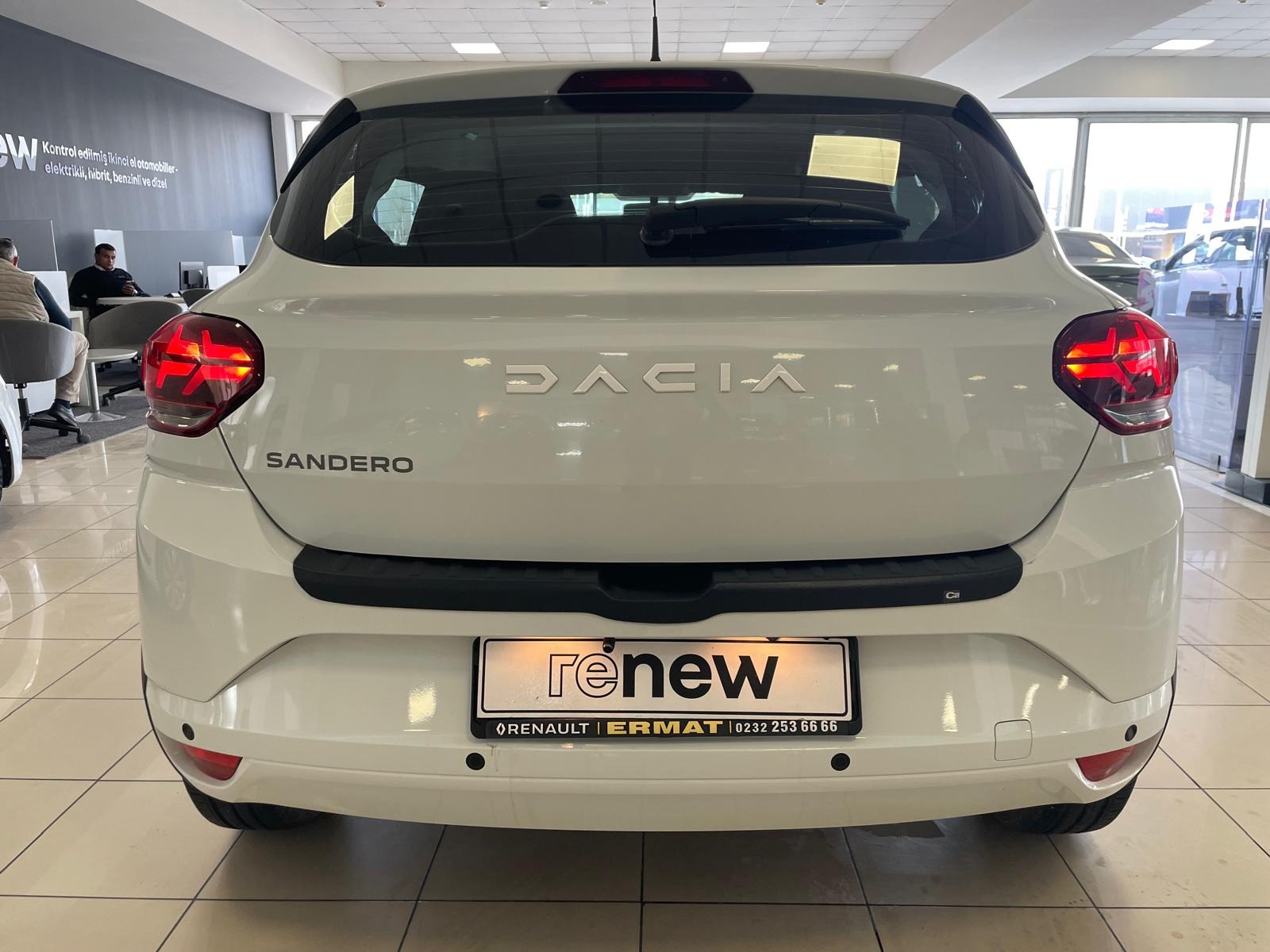 2023 Benzin Otomatik Dacia Sandero Beyaz Ermat Motorlu Araçlar ve Tarım Ürünleri Sanayi Ticaret A.Ş.
