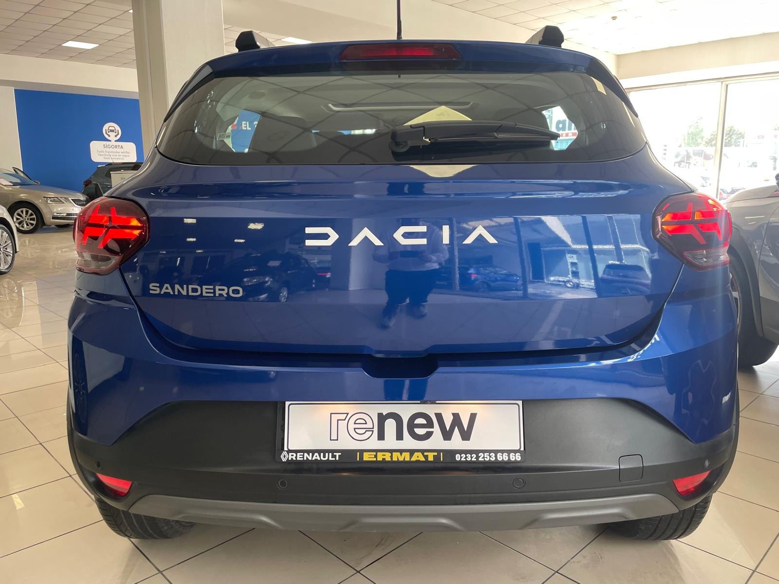 2024 Benzin Otomatik Dacia Sandero Mavi Ermat Motorlu Araçlar ve Tarım Ürünleri Sanayi Ticaret A.Ş.