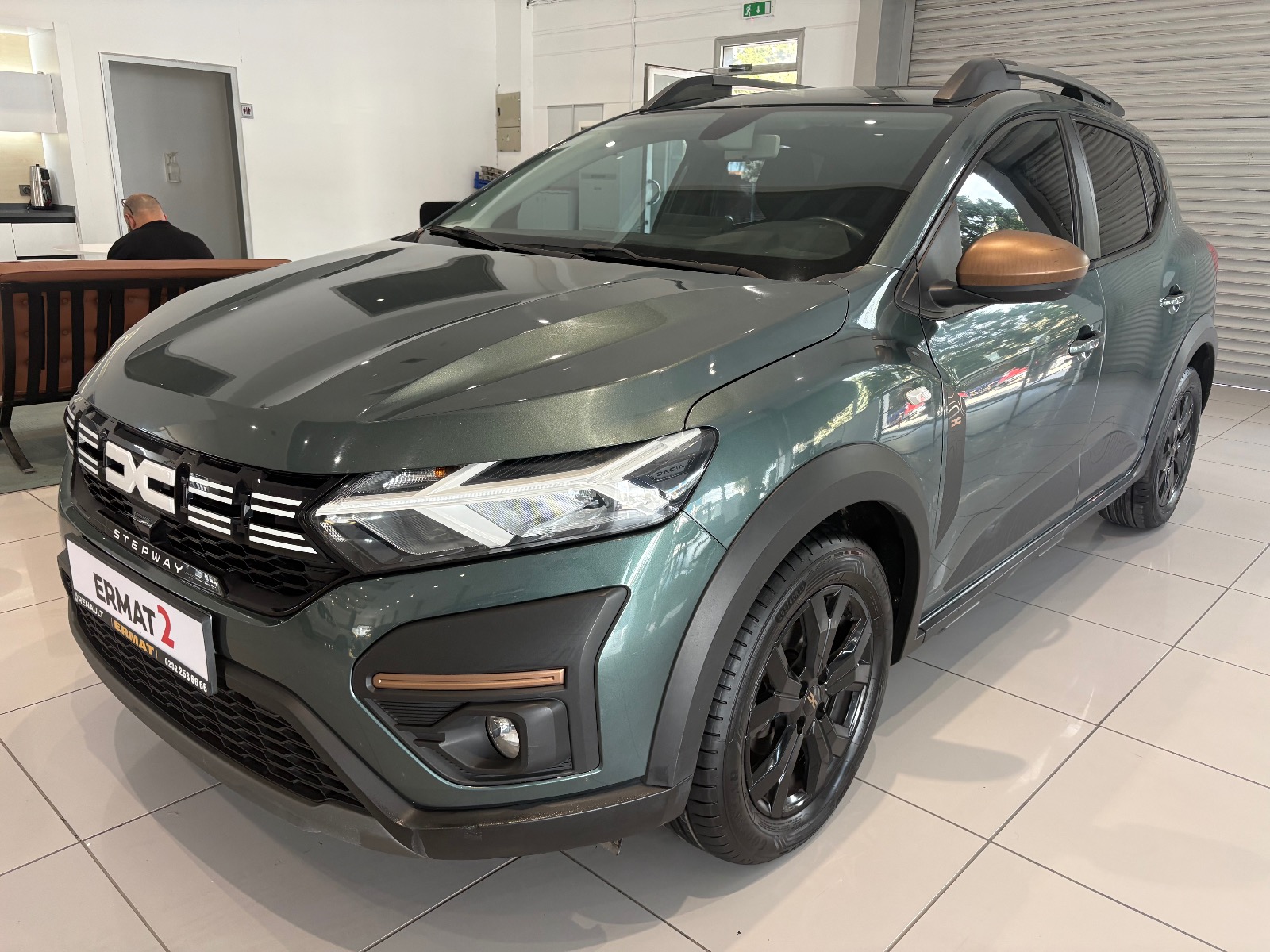 2023 Benzin Otomatik Dacia Sandero Stepway Yeşil Ermat Motorlu Araçlar ve Tarım Ürünleri Sanayi Ticaret A.Ş.