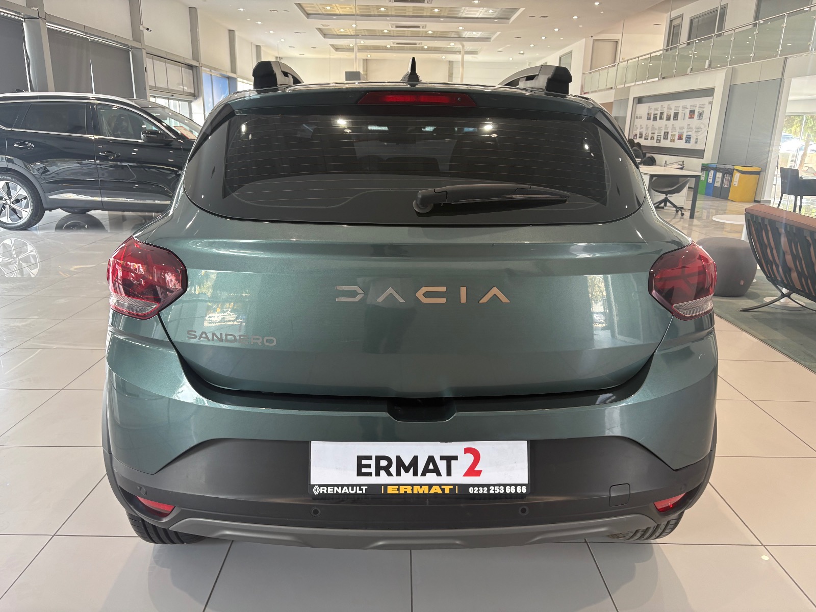 2023 Benzin Otomatik Dacia Sandero Stepway Yeşil Ermat Motorlu Araçlar ve Tarım Ürünleri Sanayi Ticaret A.Ş.