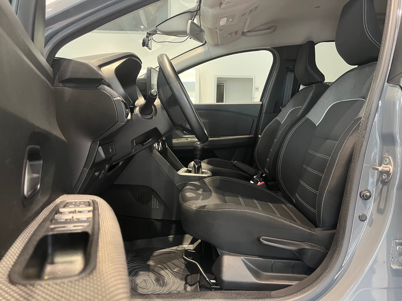 2023 Benzin Manuel Dacia Jogger Gri Ermat Motorlu Araçlar ve Tarım Ürünleri Sanayi Ticaret A.Ş.