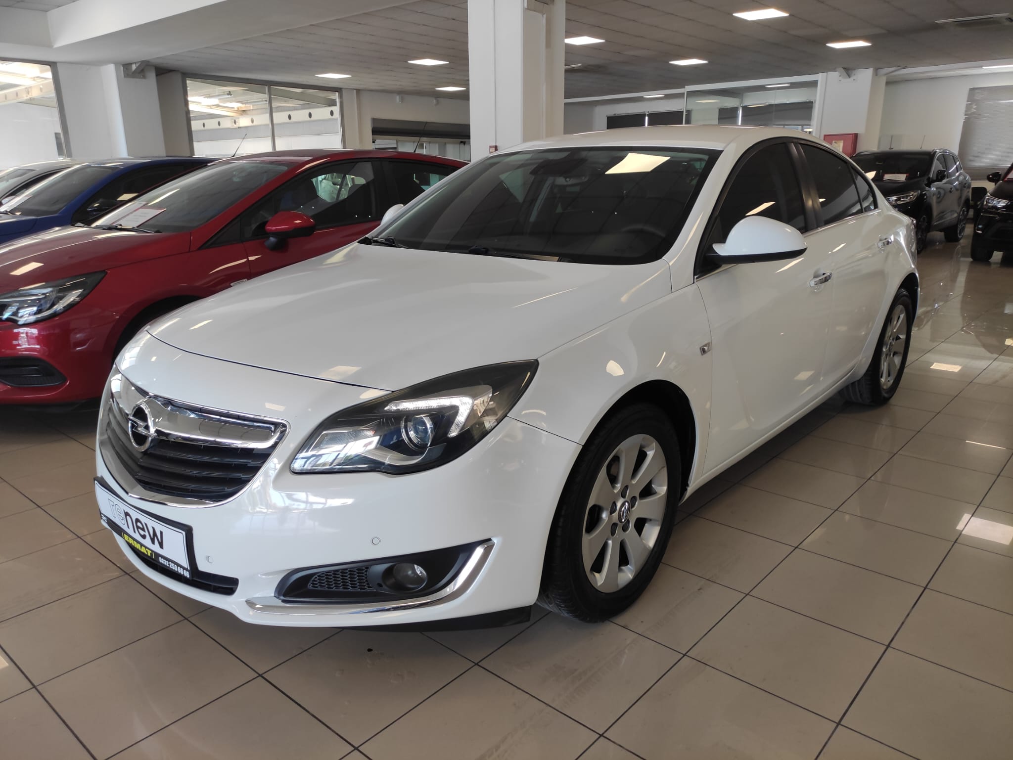 2015 Dizel Otomatik Opel Insignia Beyaz Ermat 2.El