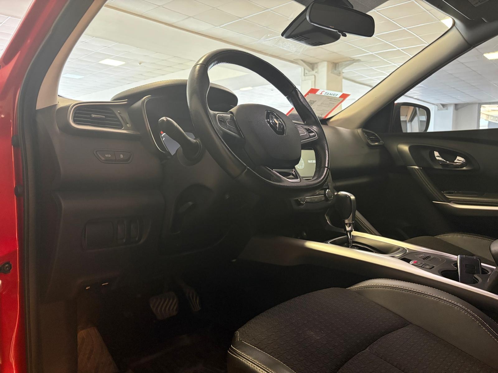 2016 Dizel Otomatik Renault Kadjar Kırmızı Ermat Motorlu Araçlar ve Tarım Ürünleri Sanayi Ticaret A.Ş.