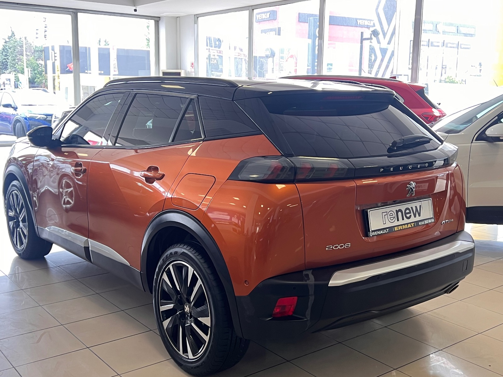 2020 Dizel Otomatik Peugeot 2008 Turuncu Ermat Motorlu Araçlar ve Tarım Ürünleri Sanayi Ticaret A.Ş.