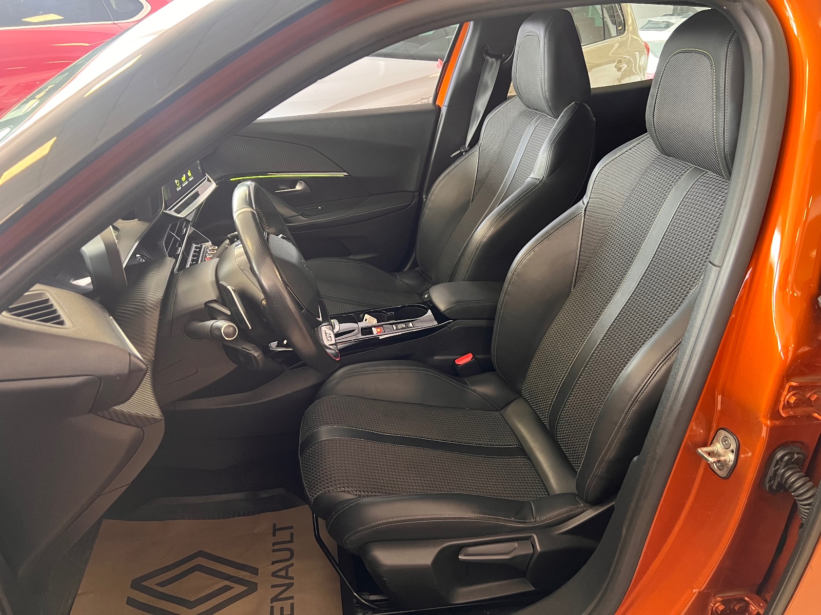 2020 Dizel Otomatik Peugeot 2008 Turuncu Ermat Motorlu Araçlar ve Tarım Ürünleri Sanayi Ticaret A.Ş.