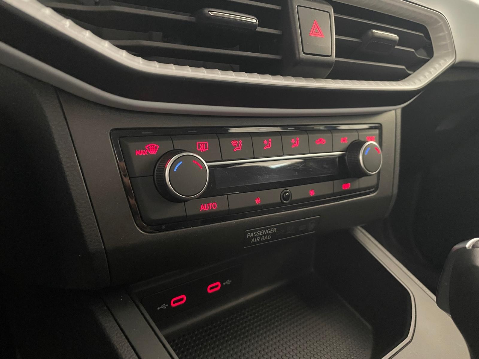 2021 Benzin Otomatik Seat Ibiza Mavi Ermat Motorlu Araçlar ve Tarım Ürünleri Sanayi Ticaret A.Ş.