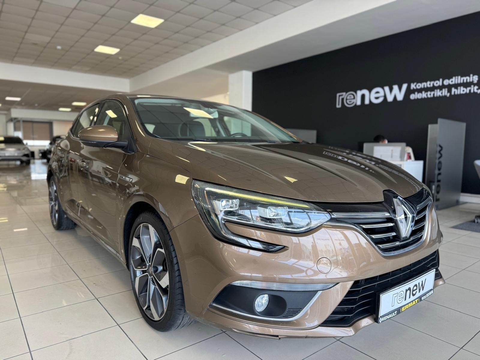 2016 Dizel Otomatik Renault Megane Kahverengi Ermat Motorlu Araçlar ve Tarım Ürünleri Sanayi Ticaret A.Ş.