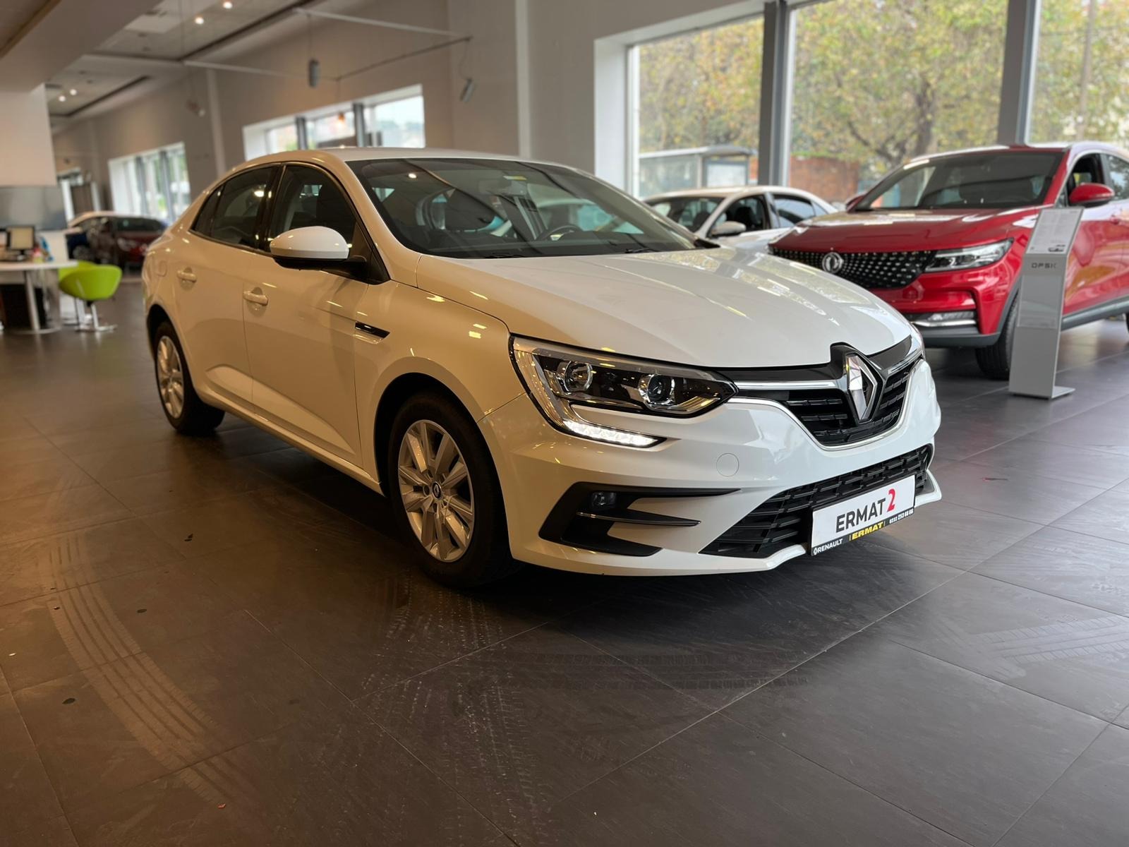 2021 Dizel Otomatik Renault Megane Beyaz Ermat Motorlu Araçlar ve Tarım Ürünleri Sanayi Ticaret A.Ş.