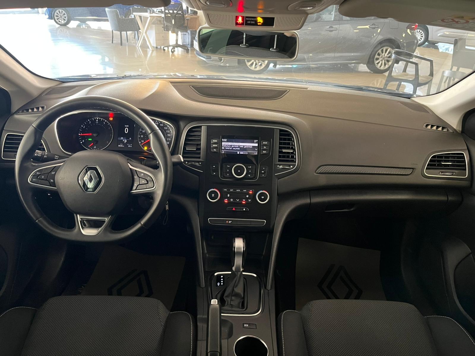2022 Benzin Otomatik Renault Megane Mavi Ermat Motorlu Araçlar ve Tarım Ürünleri Sanayi Ticaret A.Ş.