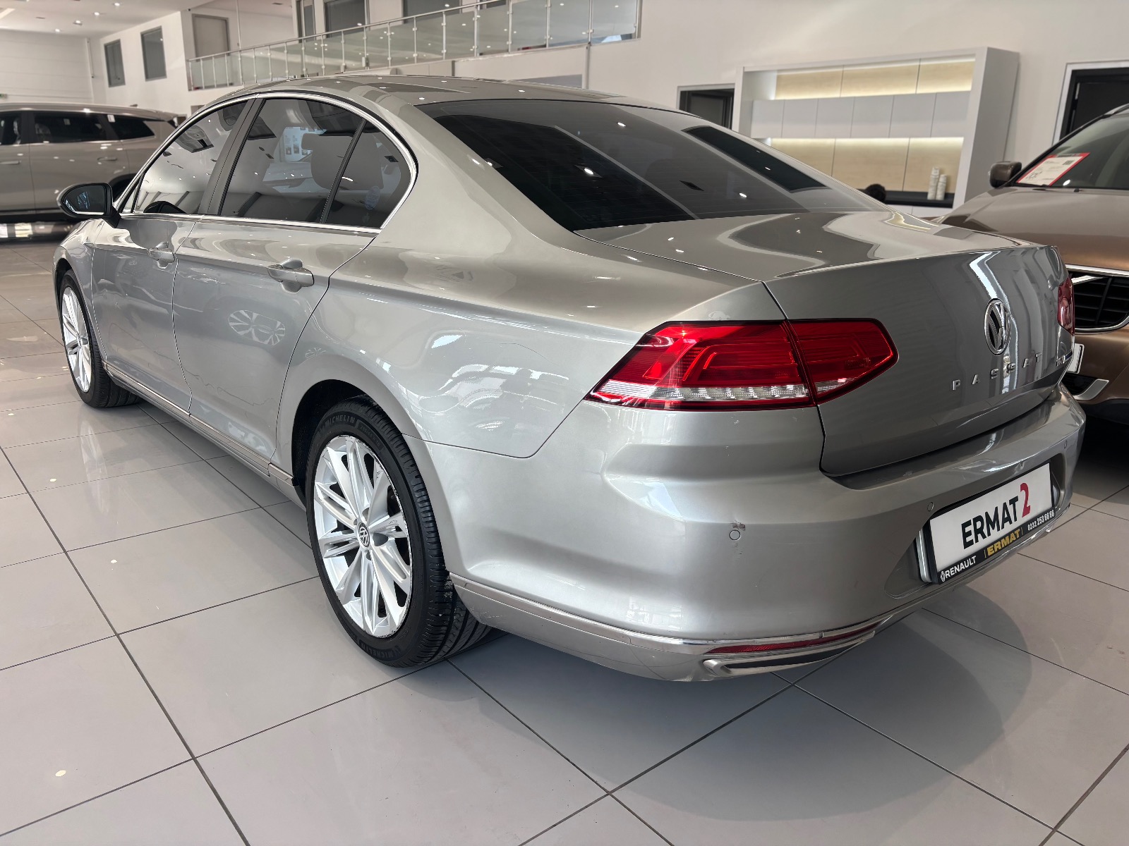 2016 Dizel Otomatik Volkswagen Passat Gri Ermat Motorlu Araçlar ve Tarım Ürünleri Sanayi Ticaret A.Ş.