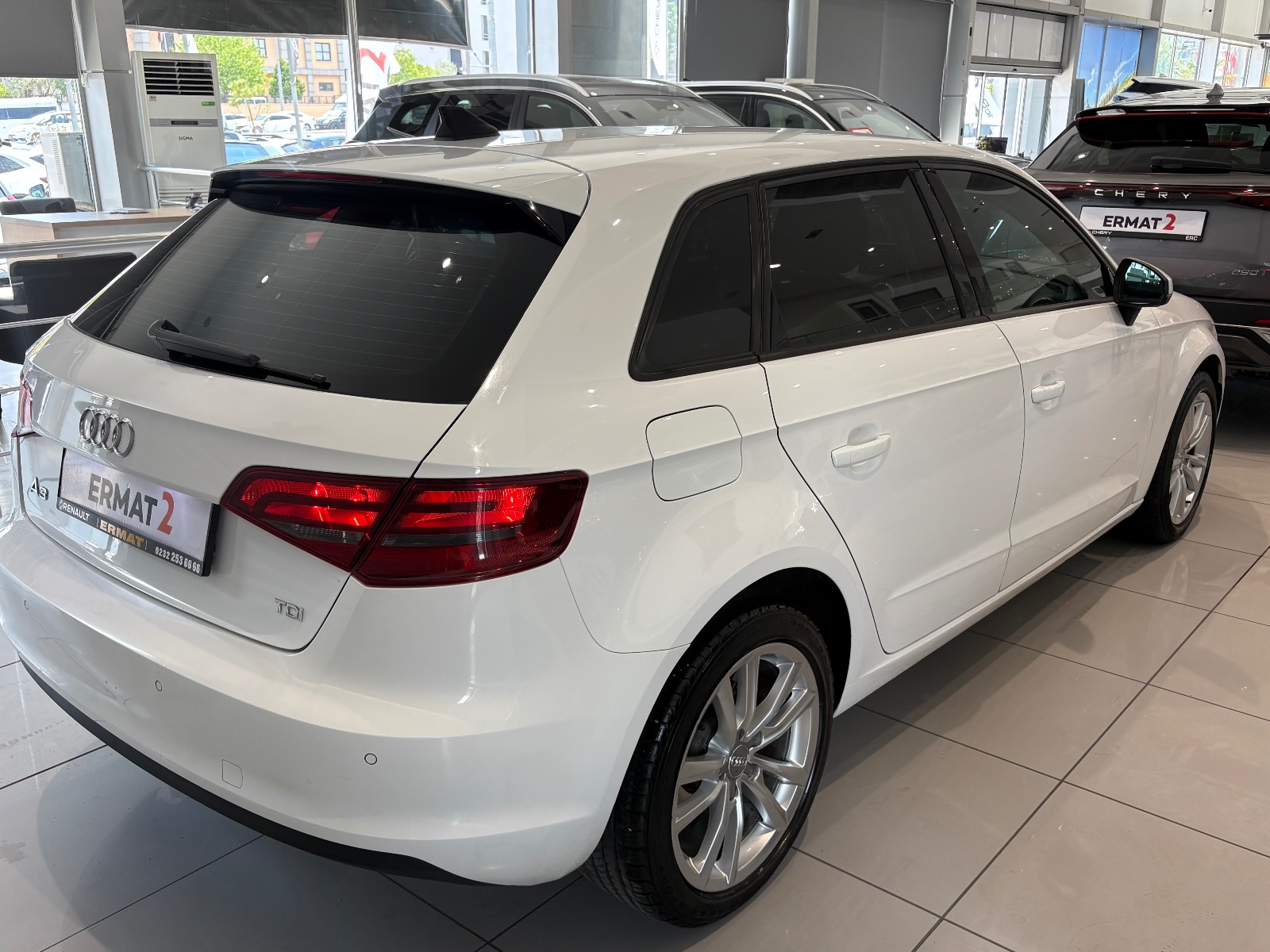 2015 Dizel Otomatik Audi A3 Beyaz Ermat Motorlu Araçlar ve Tarım Ürünleri Sanayi Ticaret A.Ş.